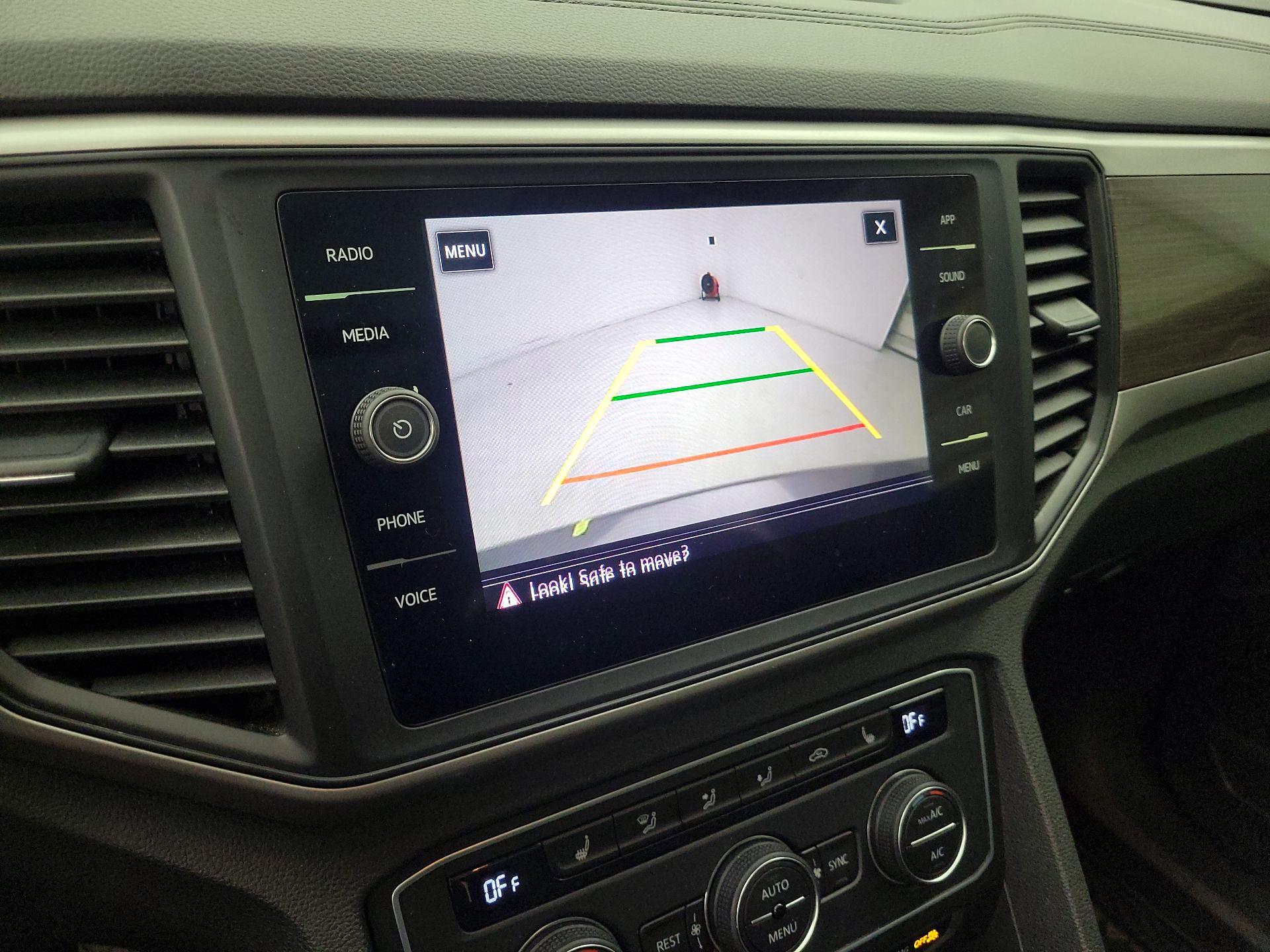 Thumbnail: 2020 Volkswagen Atlas - 14