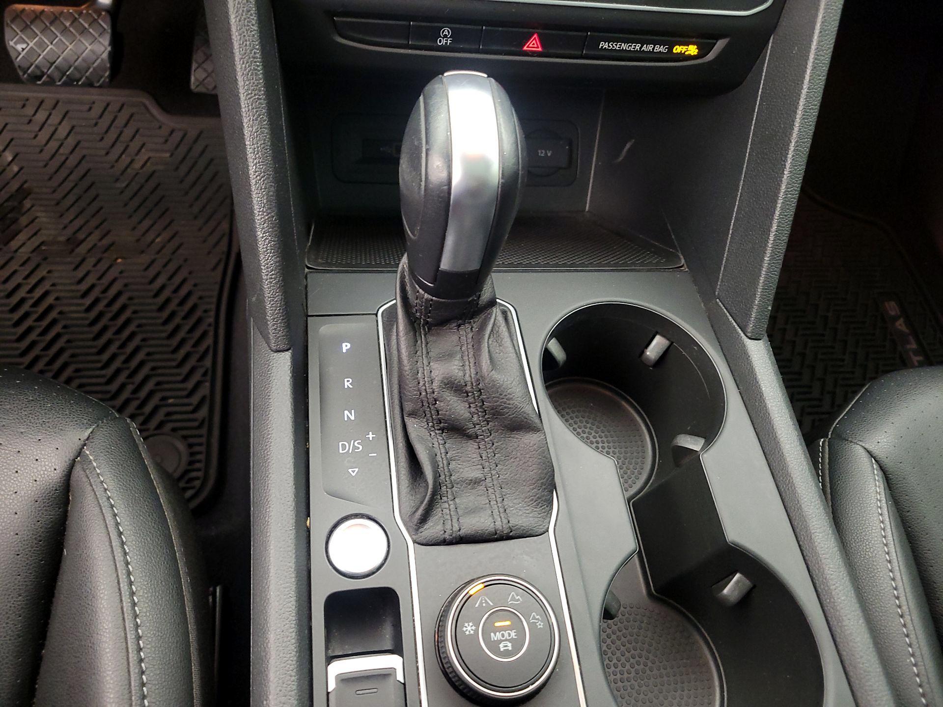 Thumbnail: 2020 Volkswagen Atlas - 17