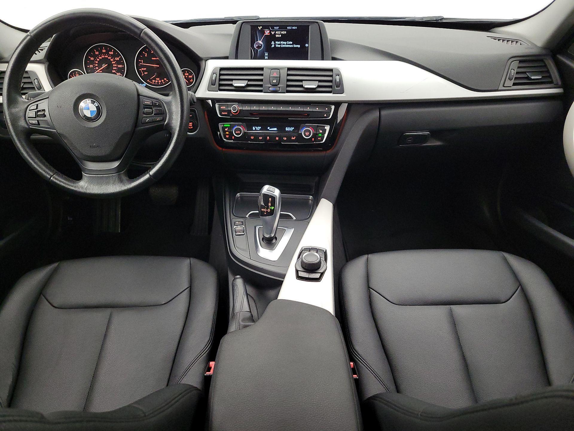 Thumbnail: 2016 BMW 3 Series - 9