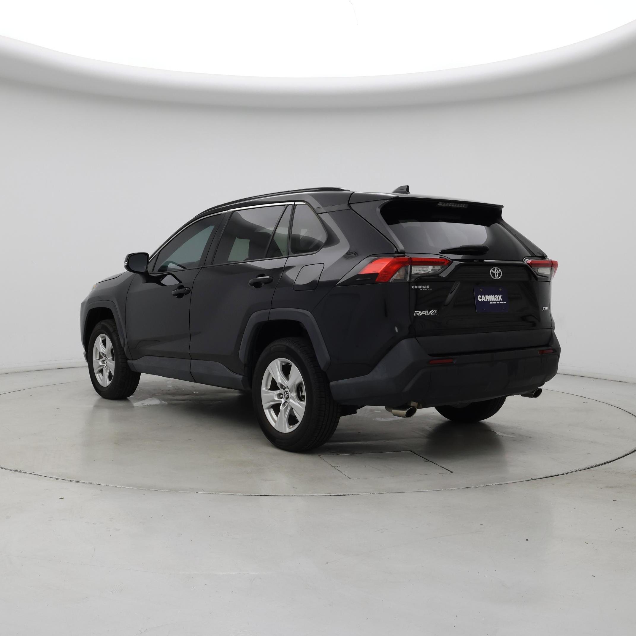 Thumbnail: 2021 Toyota RAV4 - 2