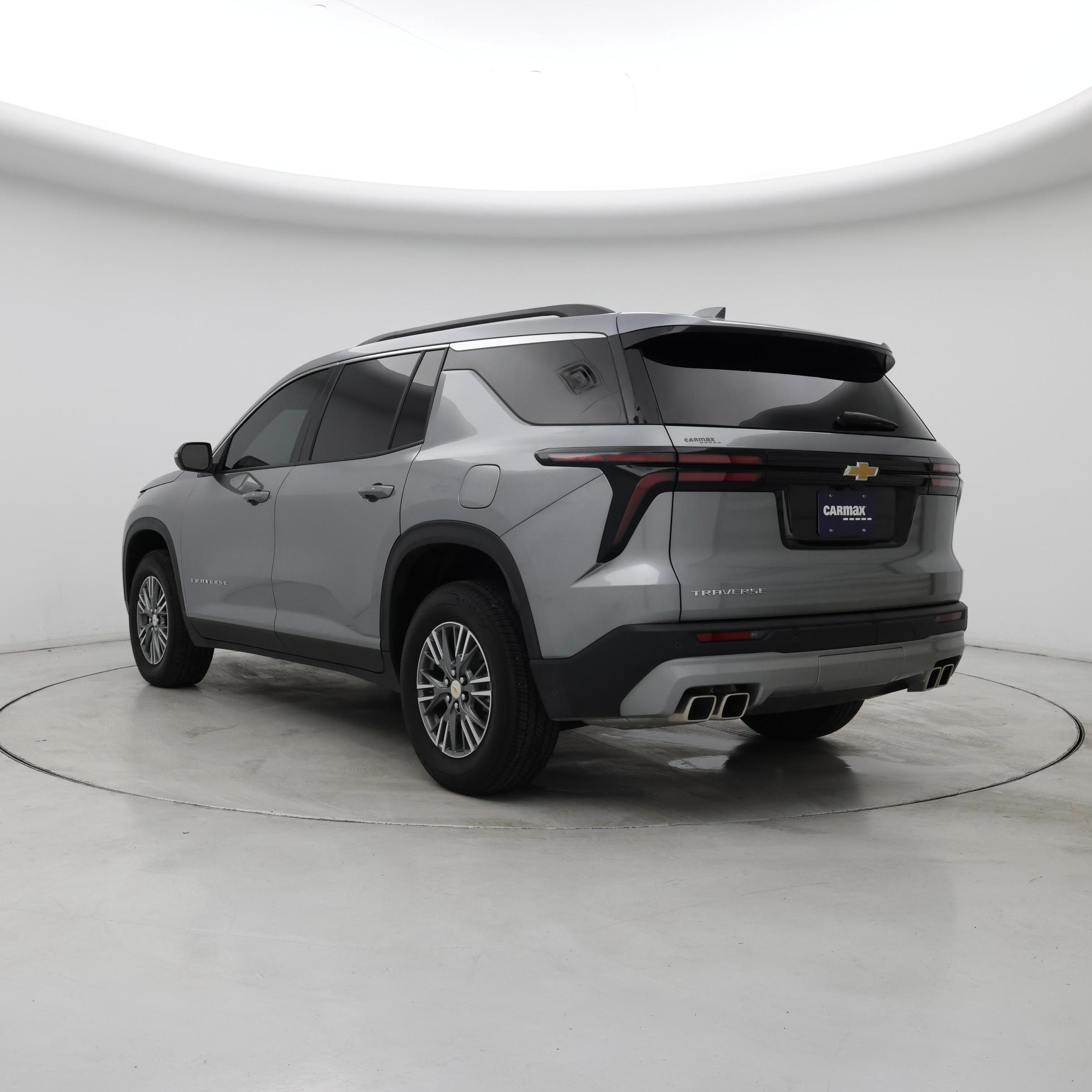 Thumbnail: 2025 Chevrolet Traverse - 2