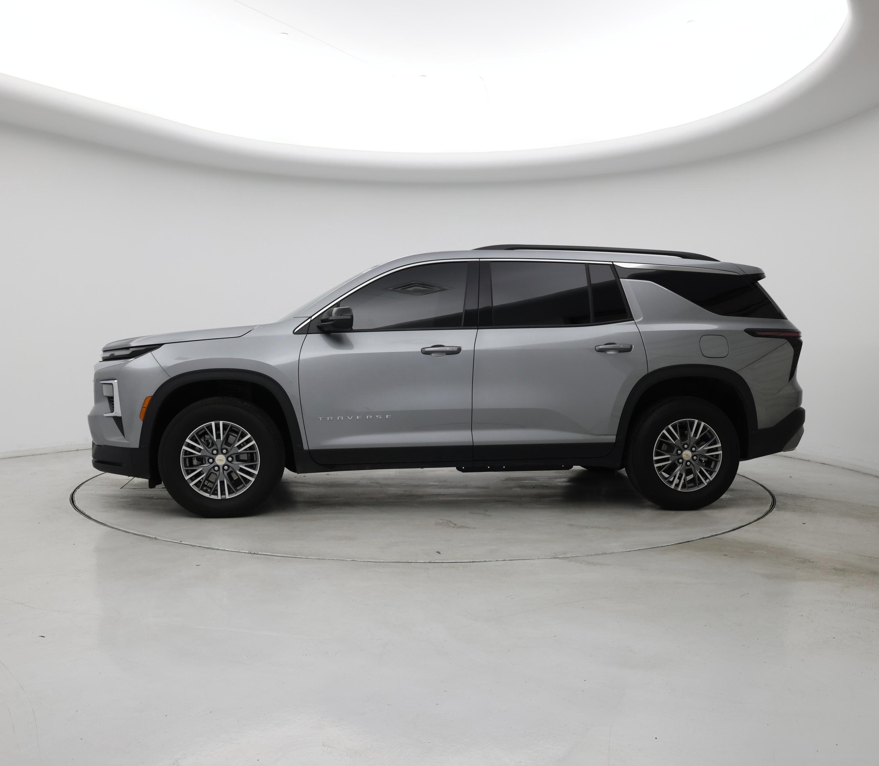 Thumbnail: 2025 Chevrolet Traverse - 3