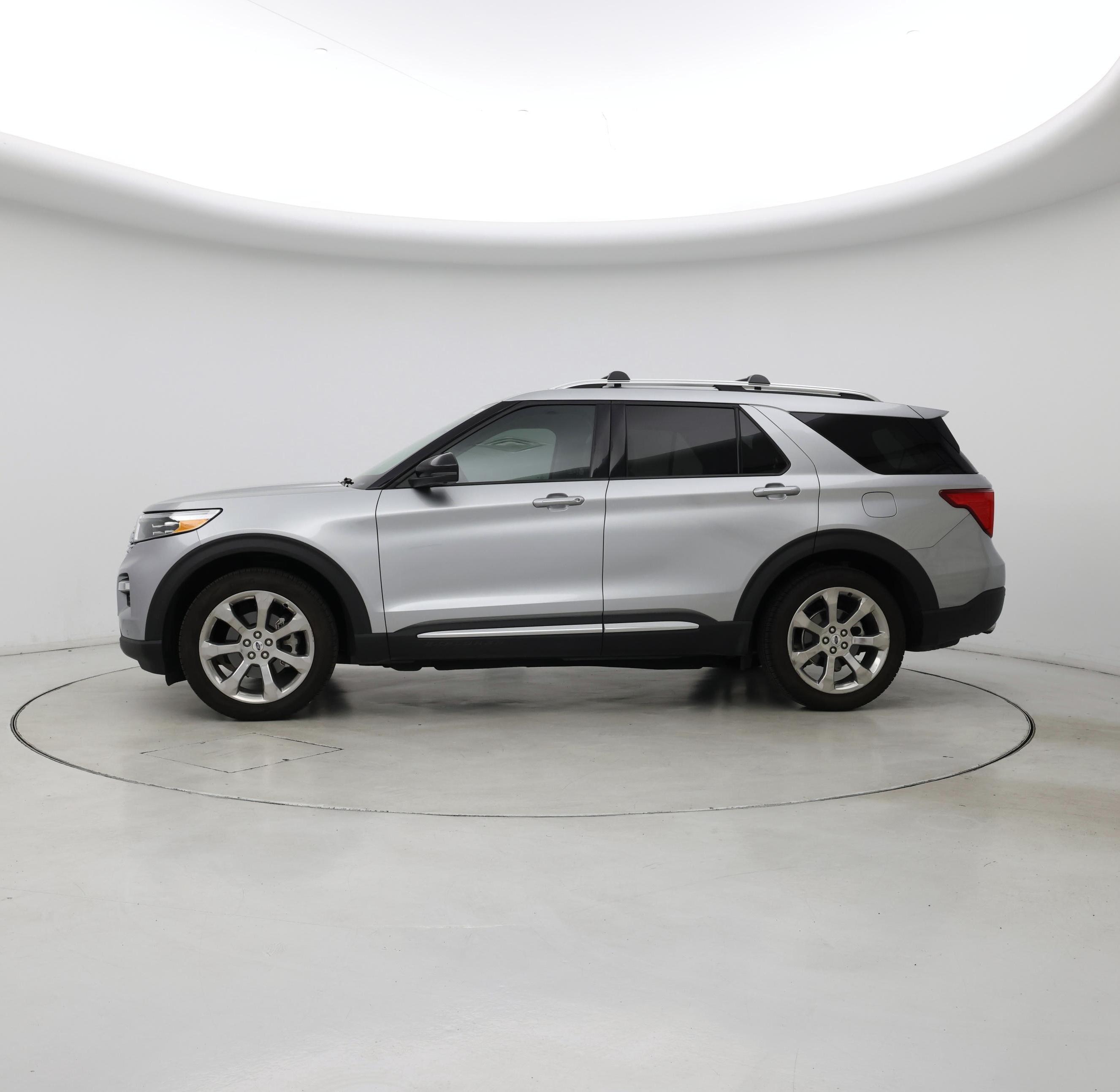 Thumbnail: 2020 Ford Explorer - 3