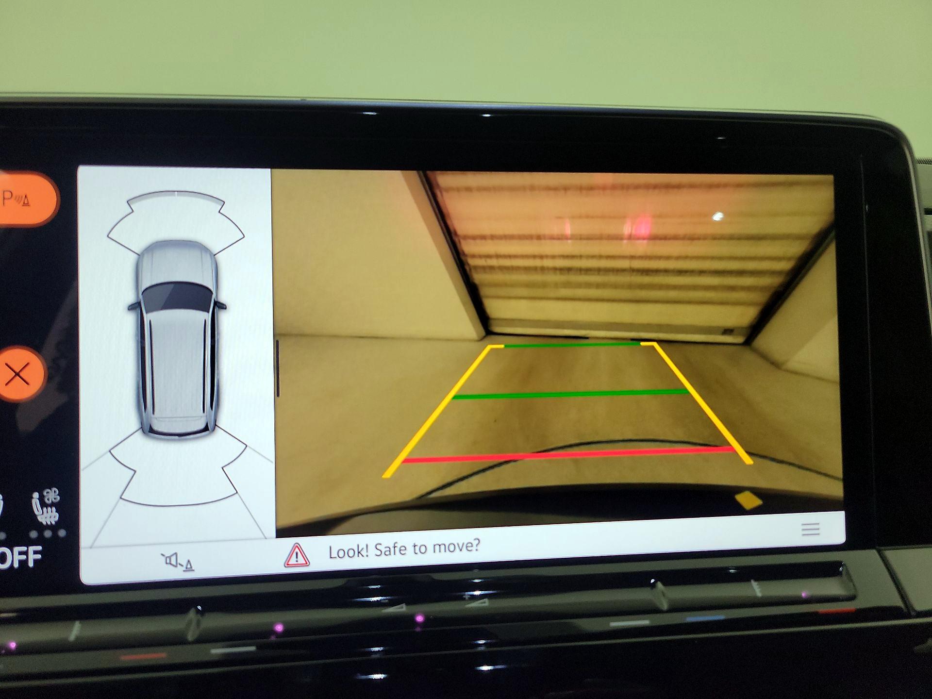Thumbnail: 2024 Volkswagen Atlas - 14