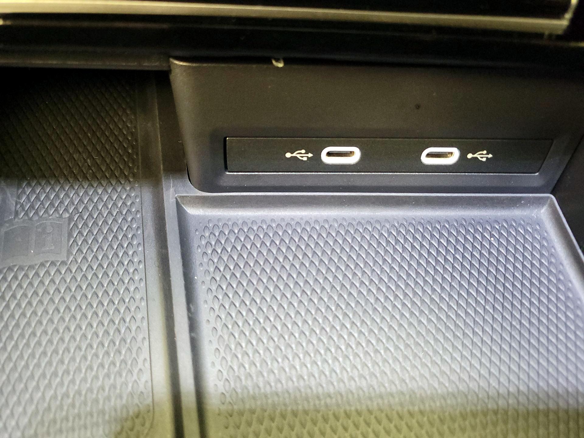 Thumbnail: 2024 Volkswagen Atlas - 18