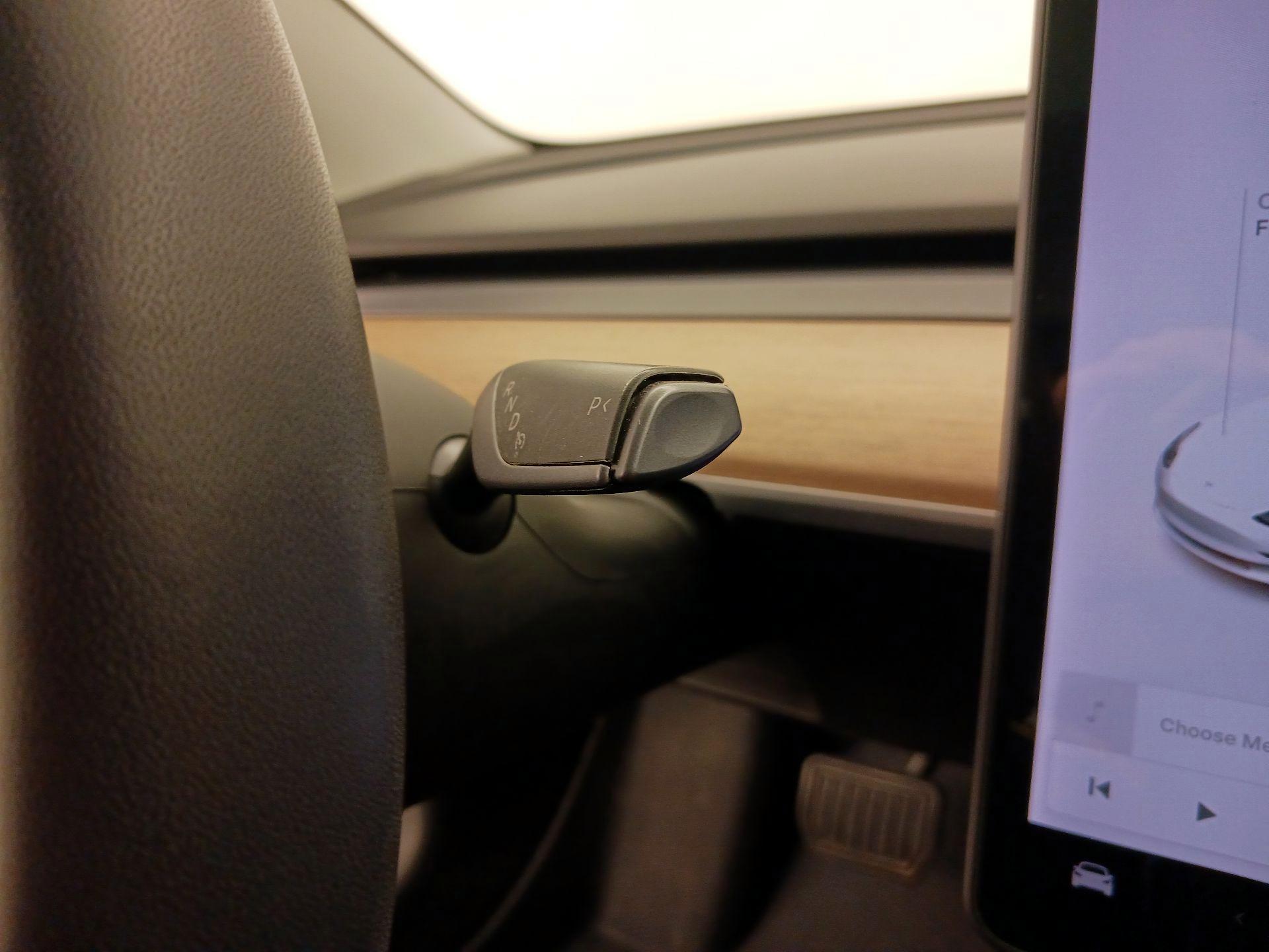 Thumbnail: 2019 Tesla Model 3 - 17