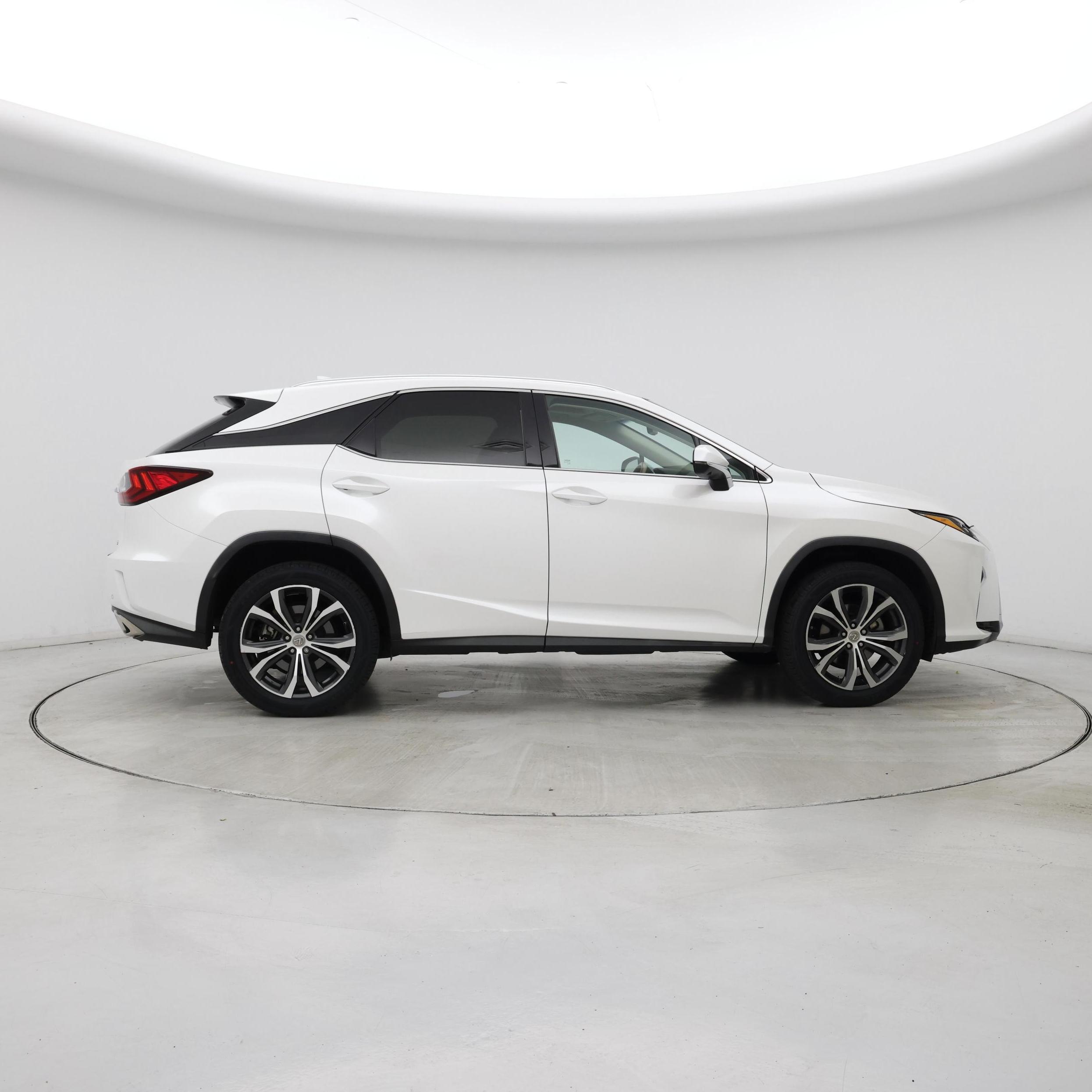 Thumbnail: 2017 Lexus RX - 7