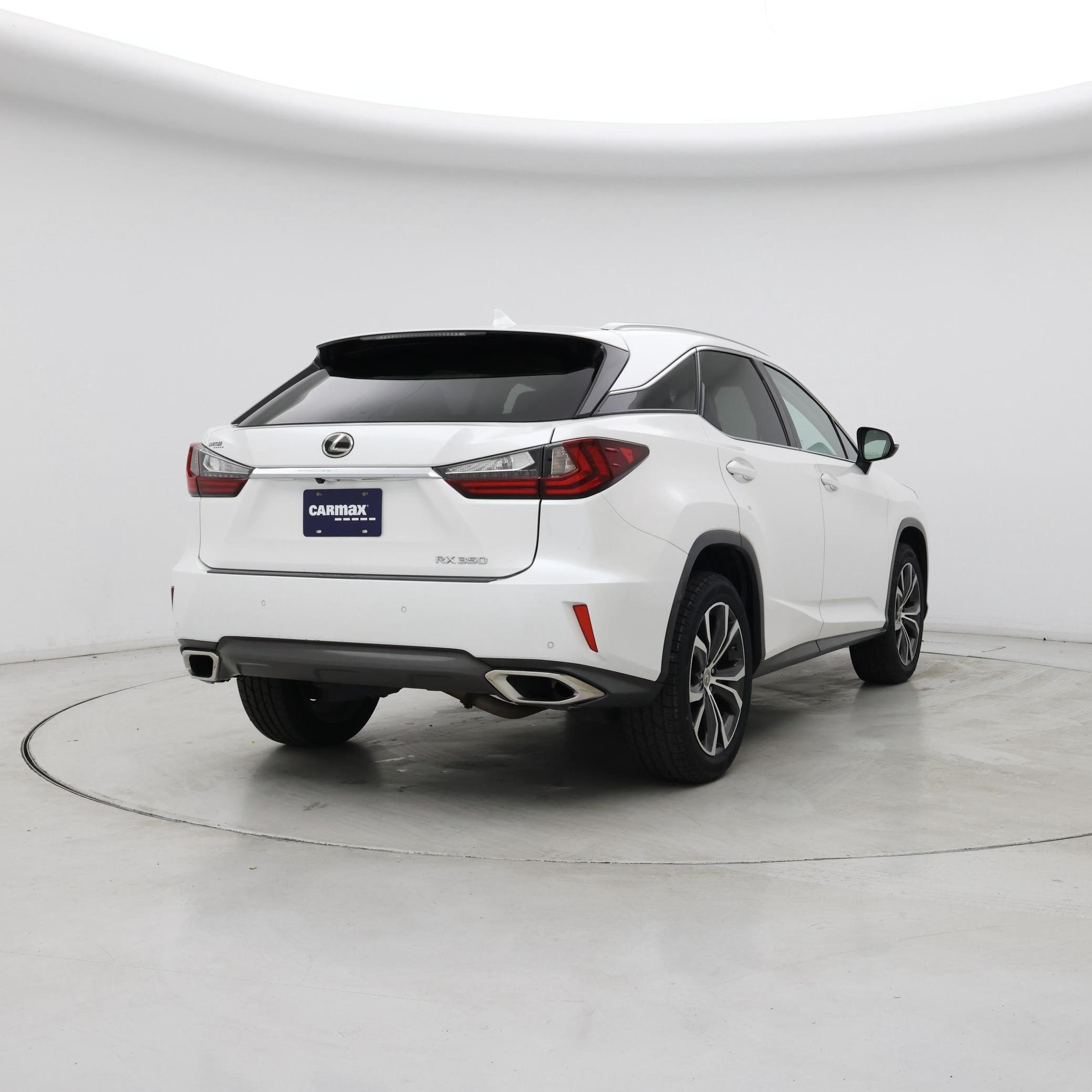 Thumbnail: 2017 Lexus RX - 8