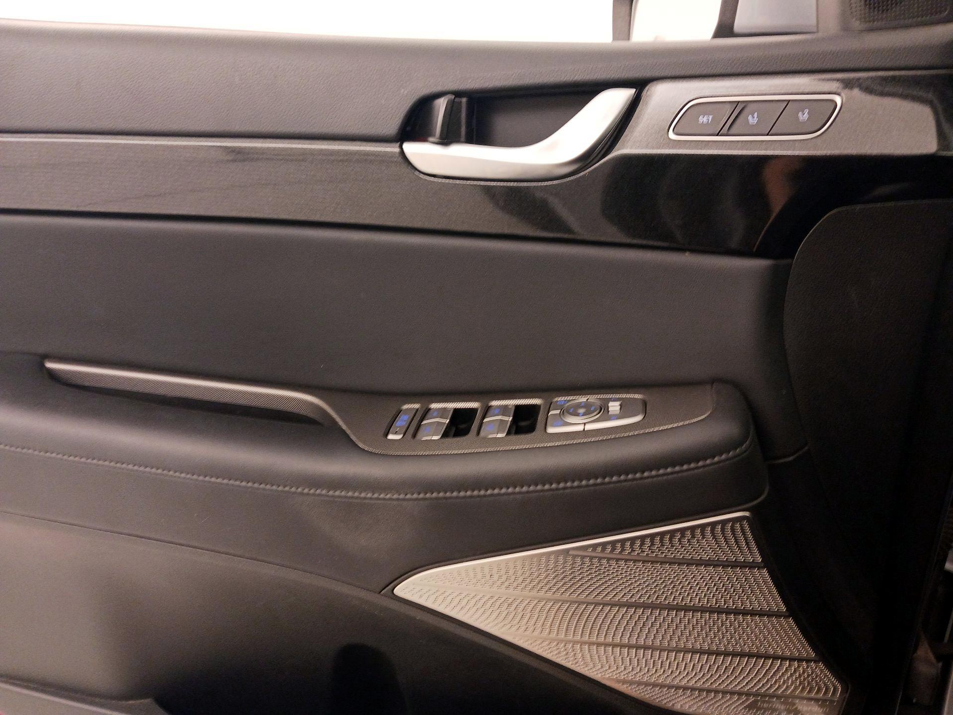 Thumbnail: 2021 Hyundai Palisade - 12