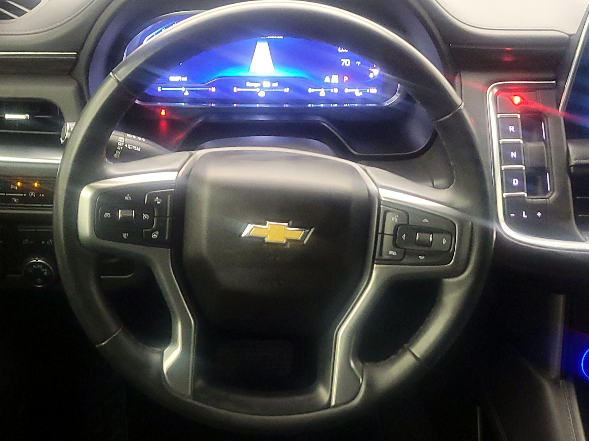 Thumbnail: 2023 Chevrolet Tahoe - 10