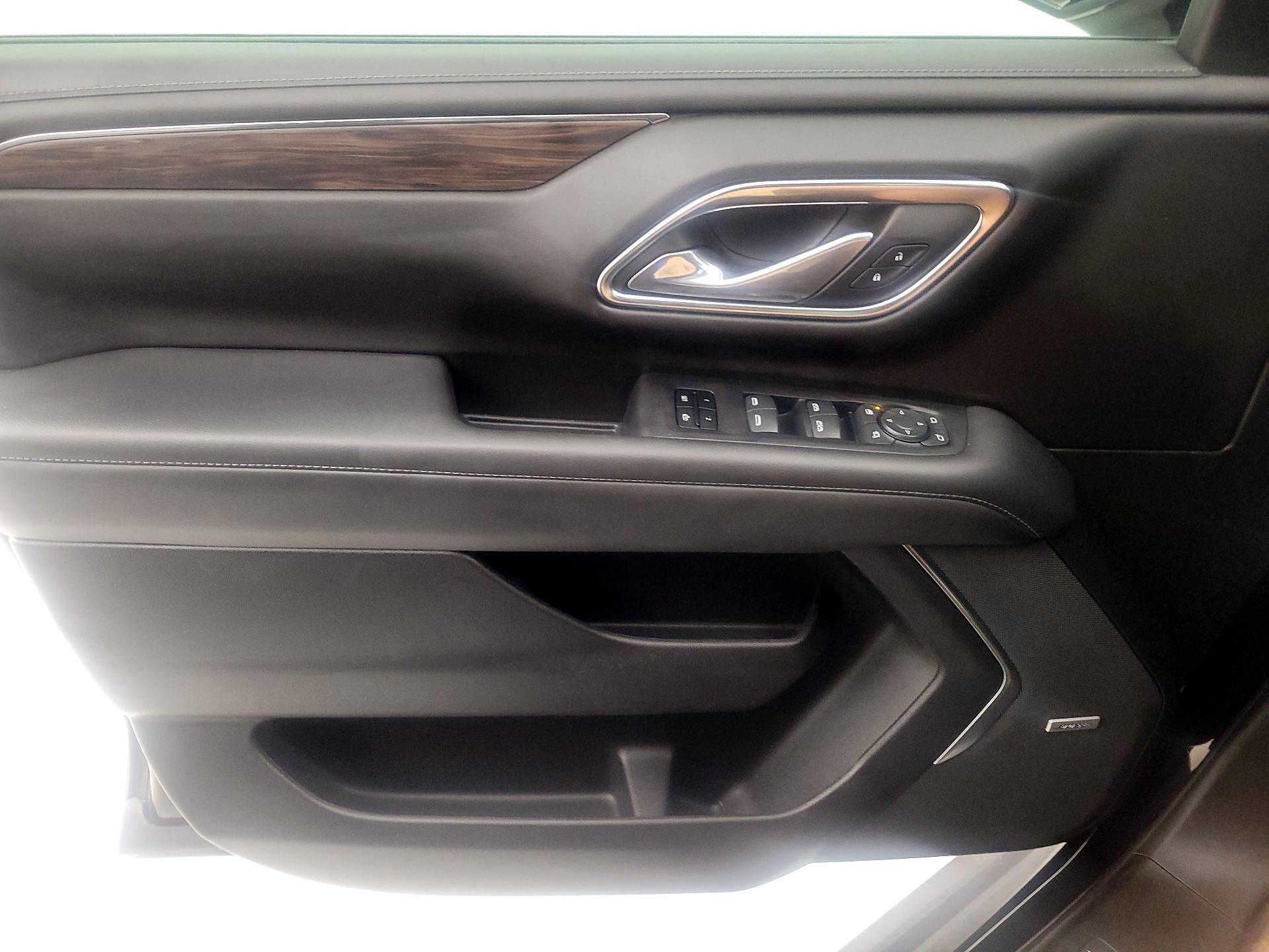 Thumbnail: 2023 Chevrolet Tahoe - 12