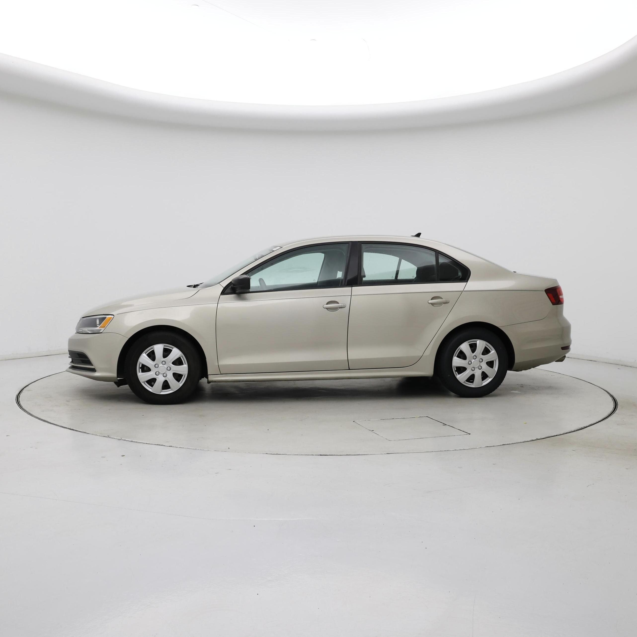 Thumbnail: 2016 Volkswagen Jetta - 3