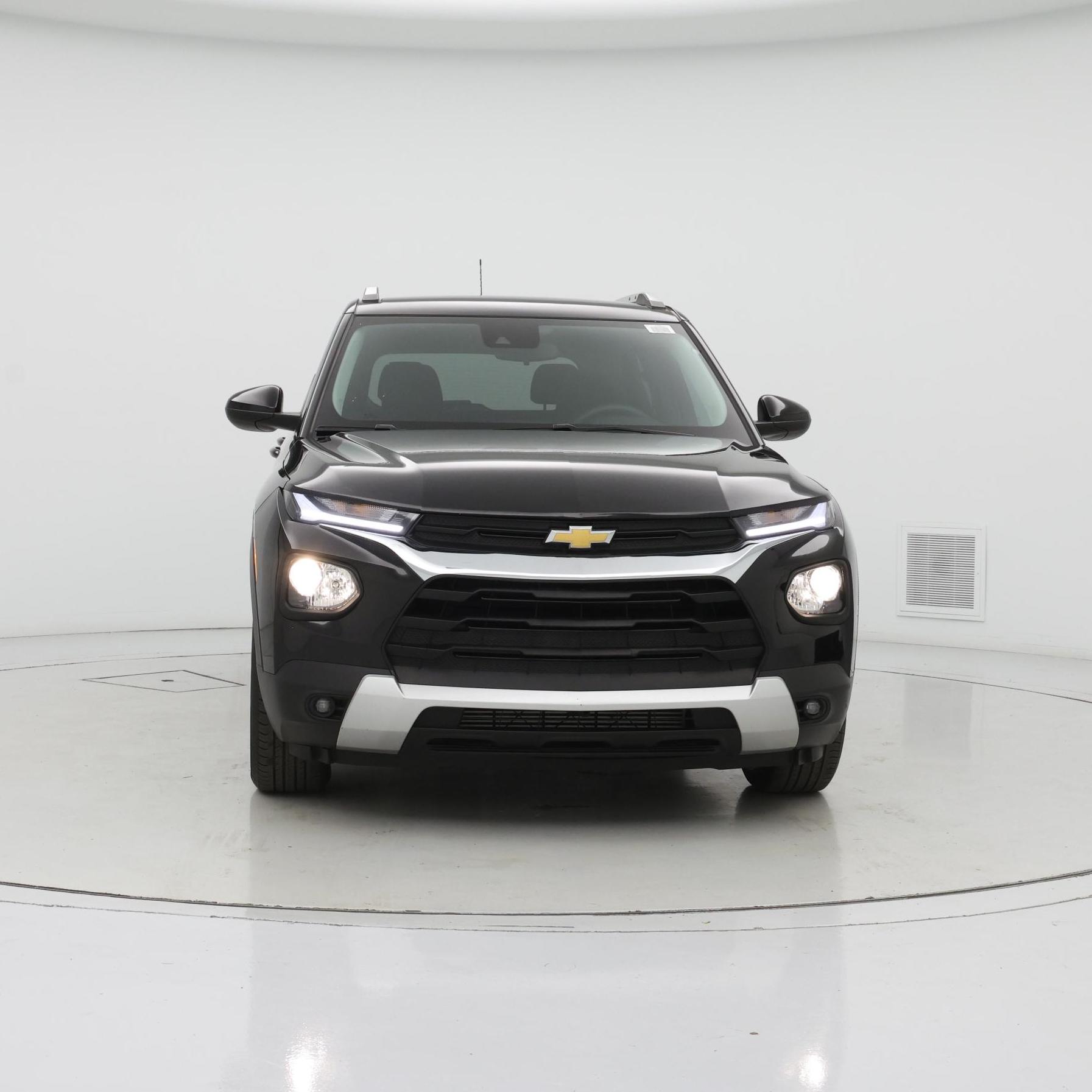 Thumbnail: 2023 Chevrolet TrailBlazer - 5