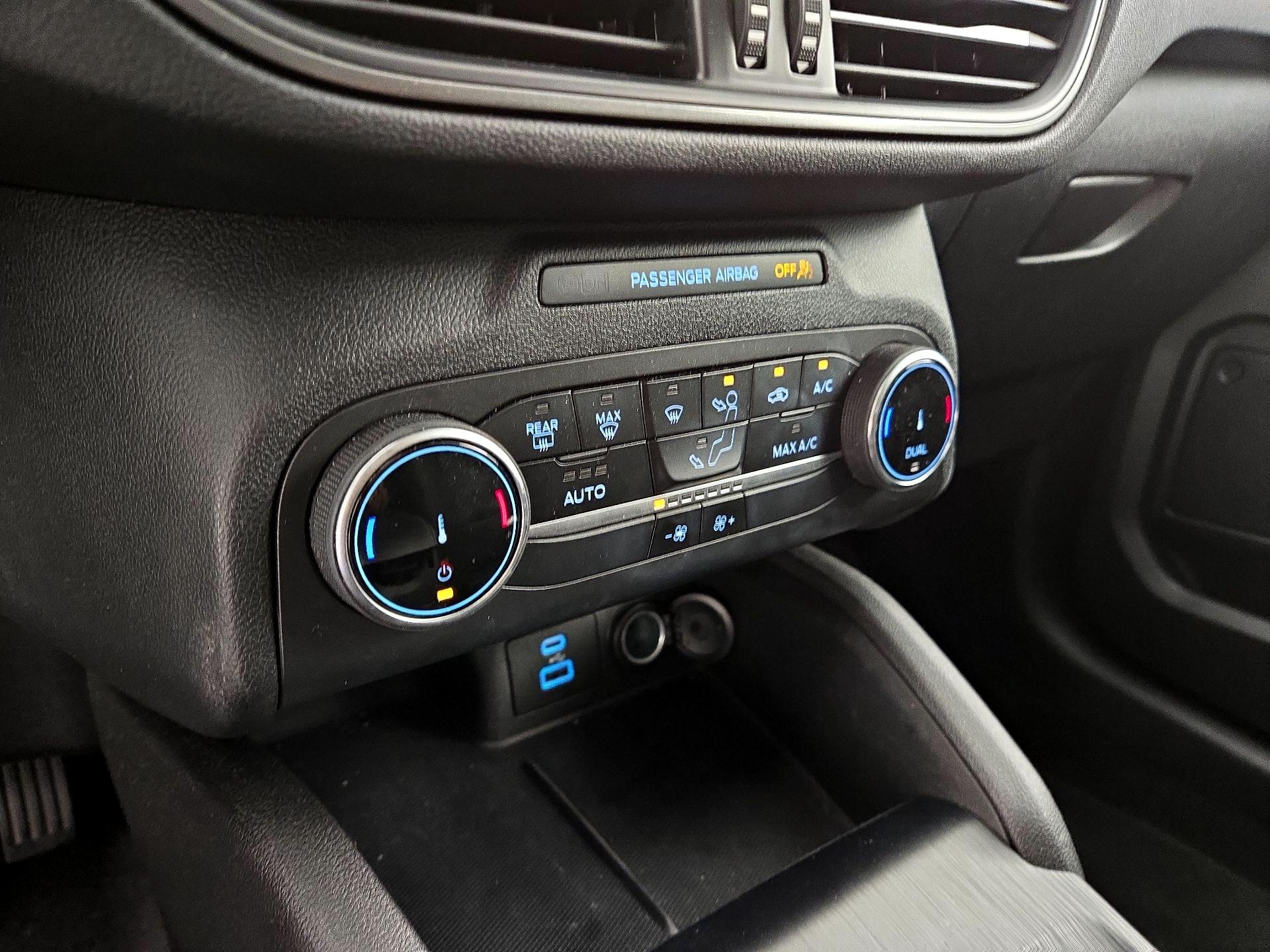 Thumbnail: 2023 Ford Escape - 16