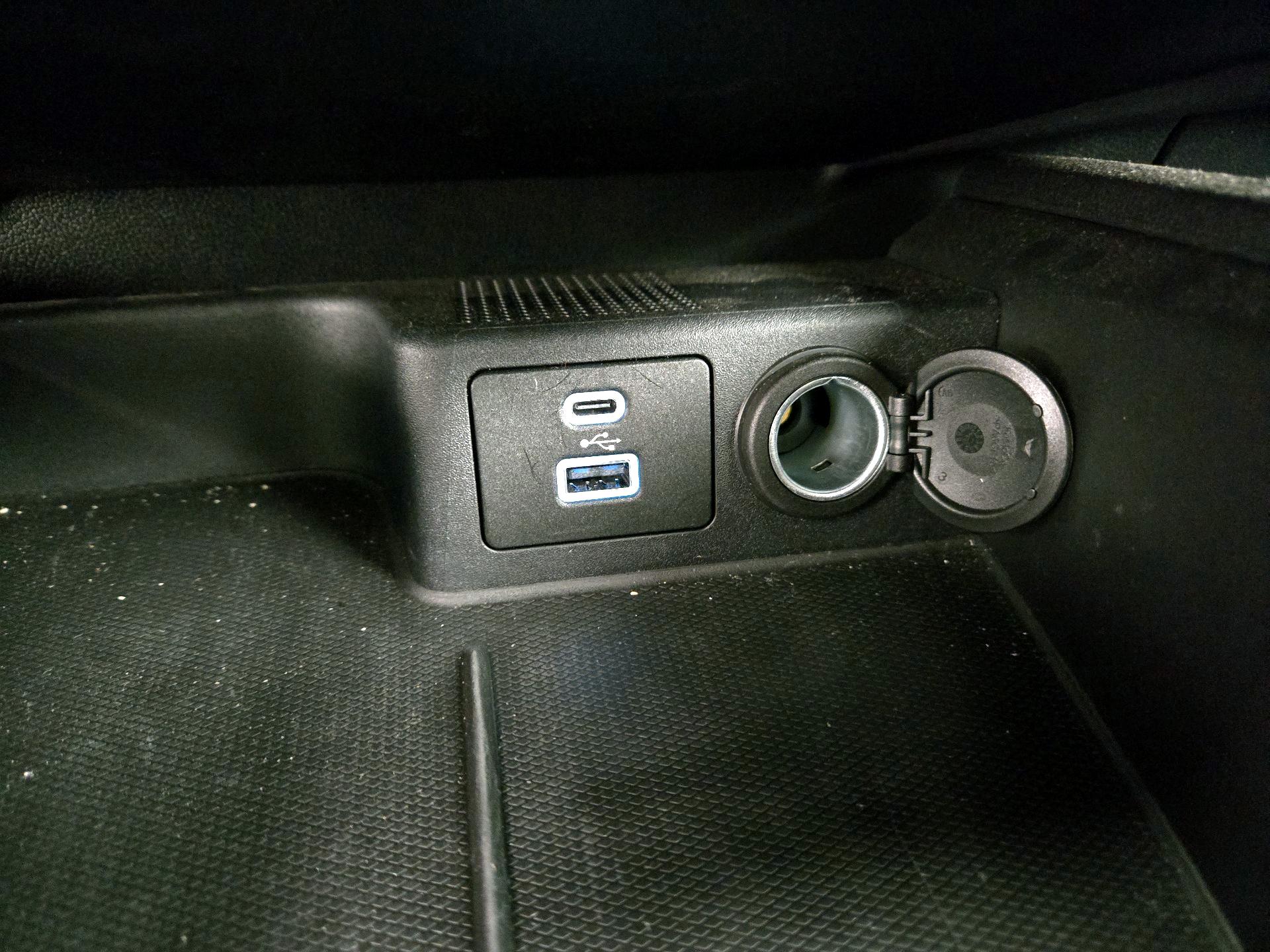 Thumbnail: 2023 Ford Escape - 18