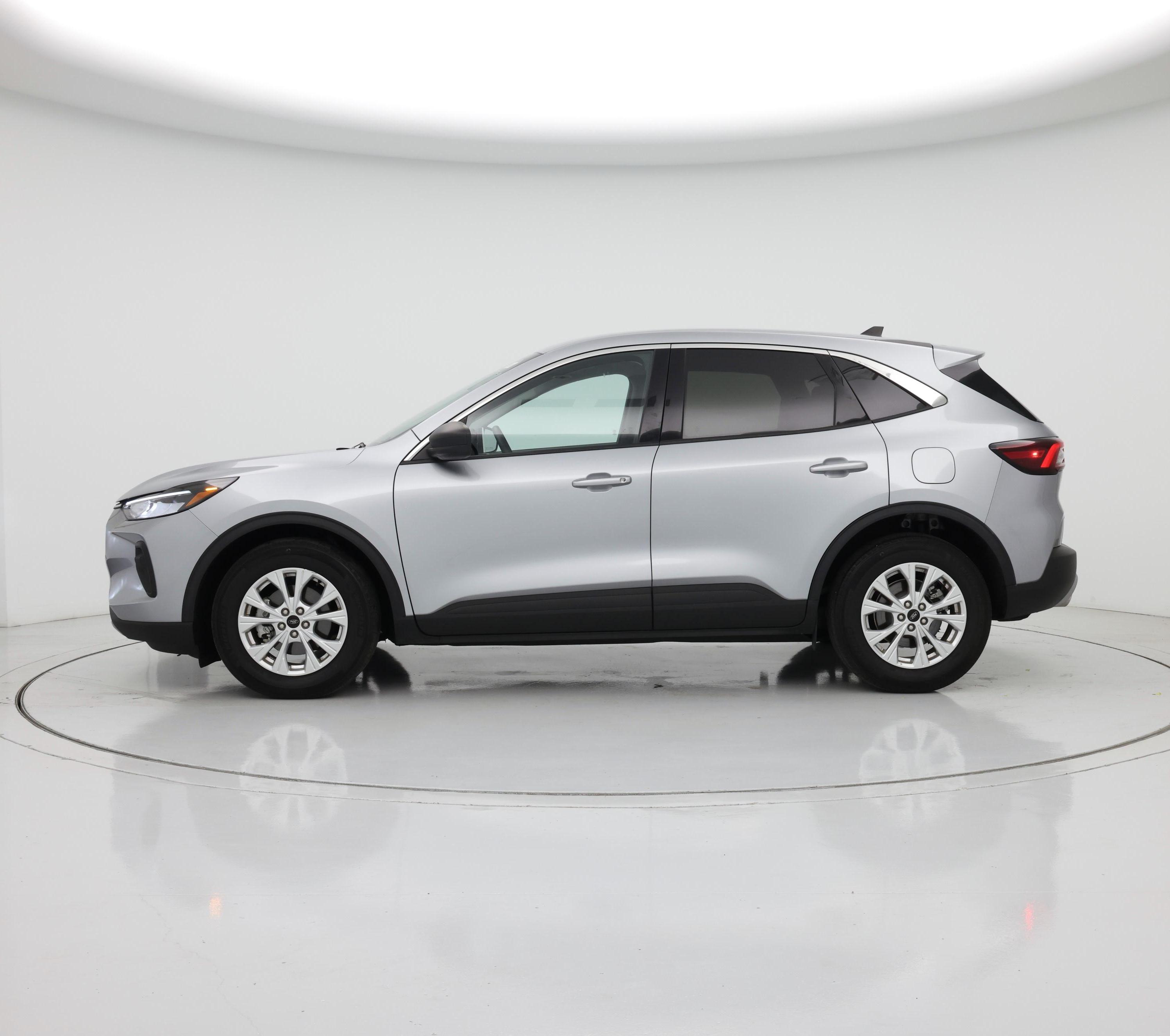 Thumbnail: 2023 Ford Escape - 3