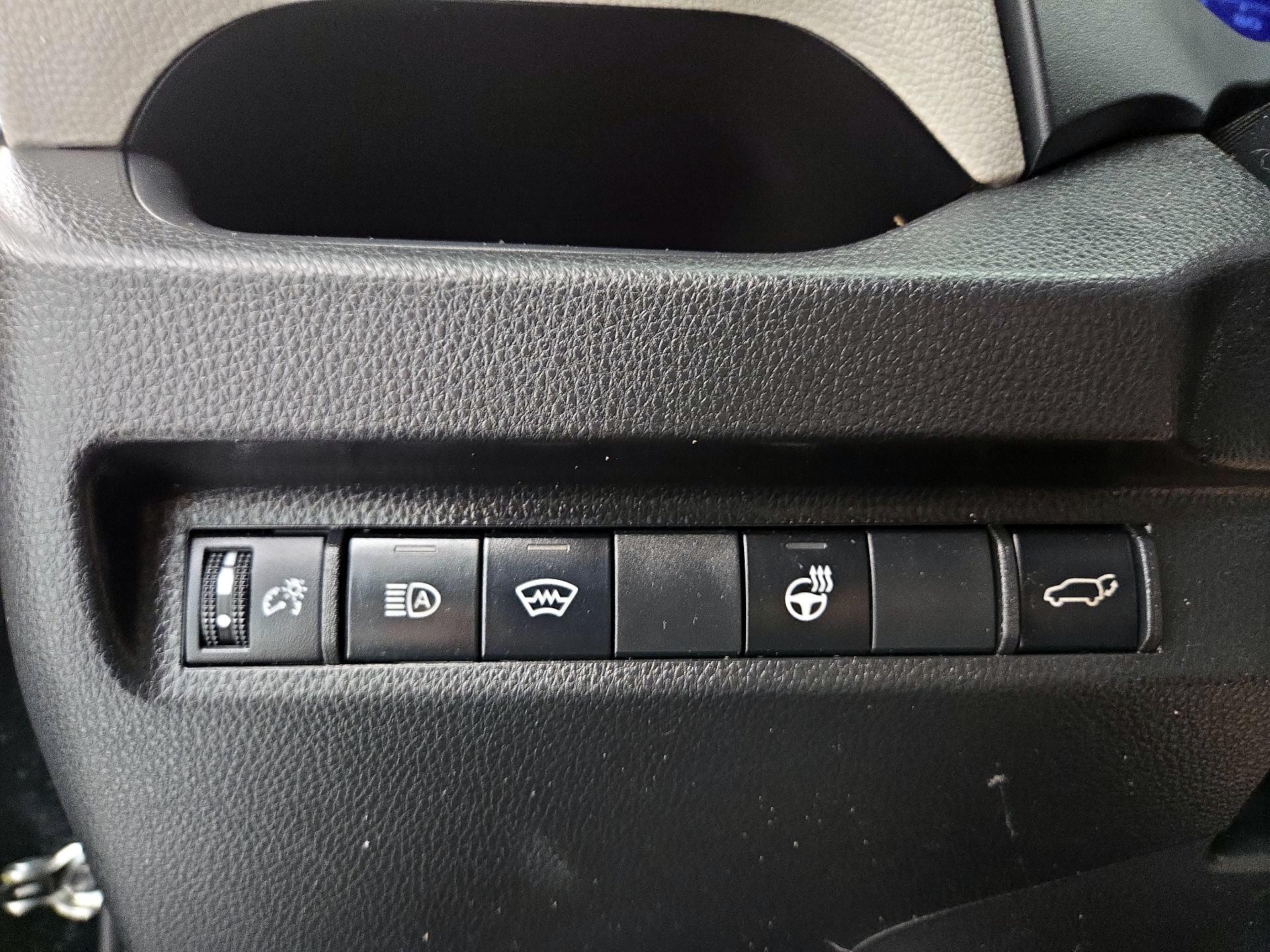 Thumbnail: 2024 Toyota RAV4 - 13