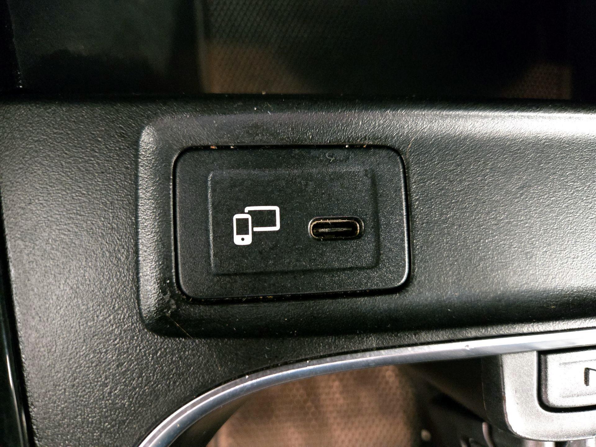 Thumbnail: 2022 Mercedes-Benz A-Class - 18