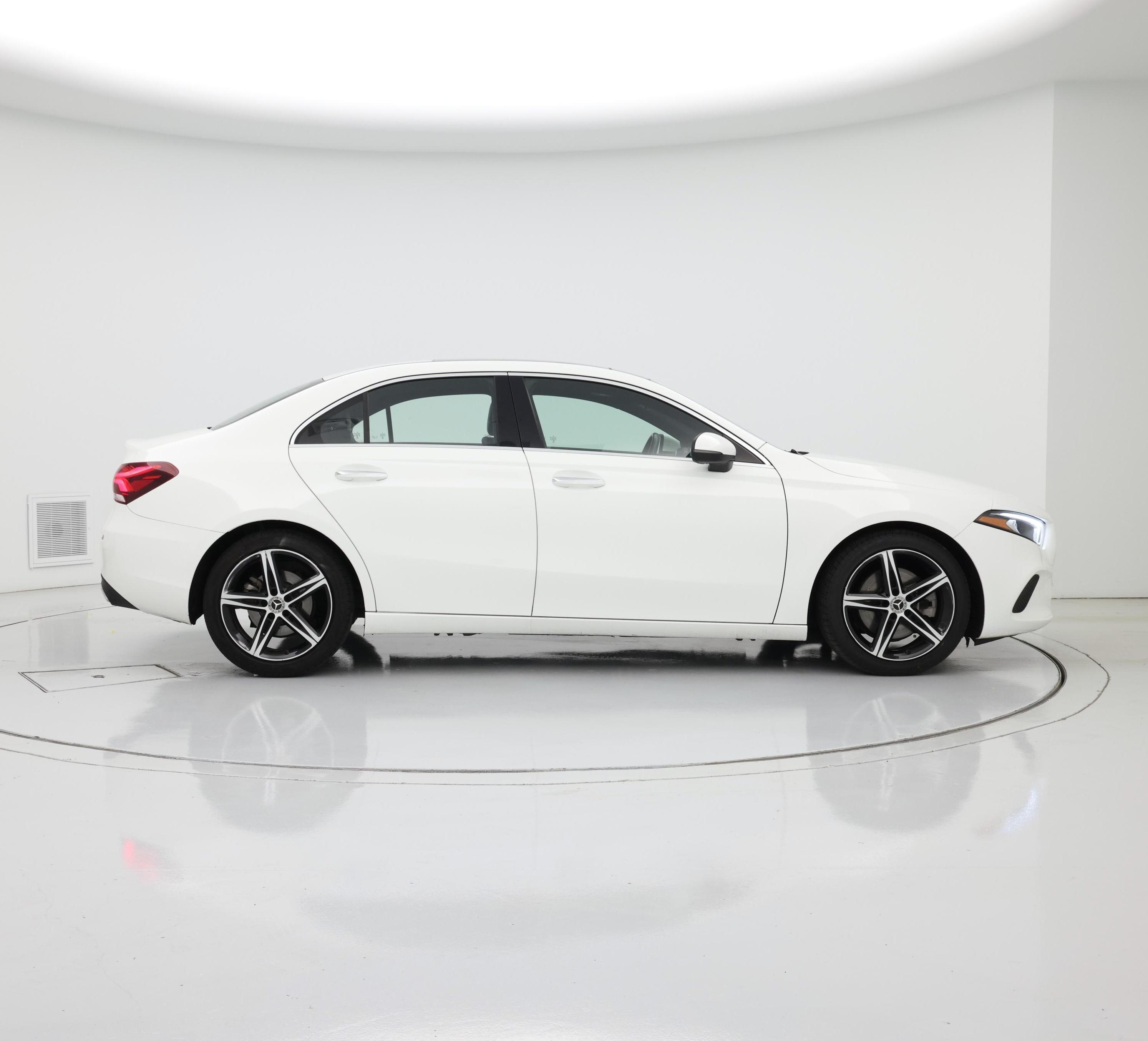 Thumbnail: 2022 Mercedes-Benz A-Class - 7