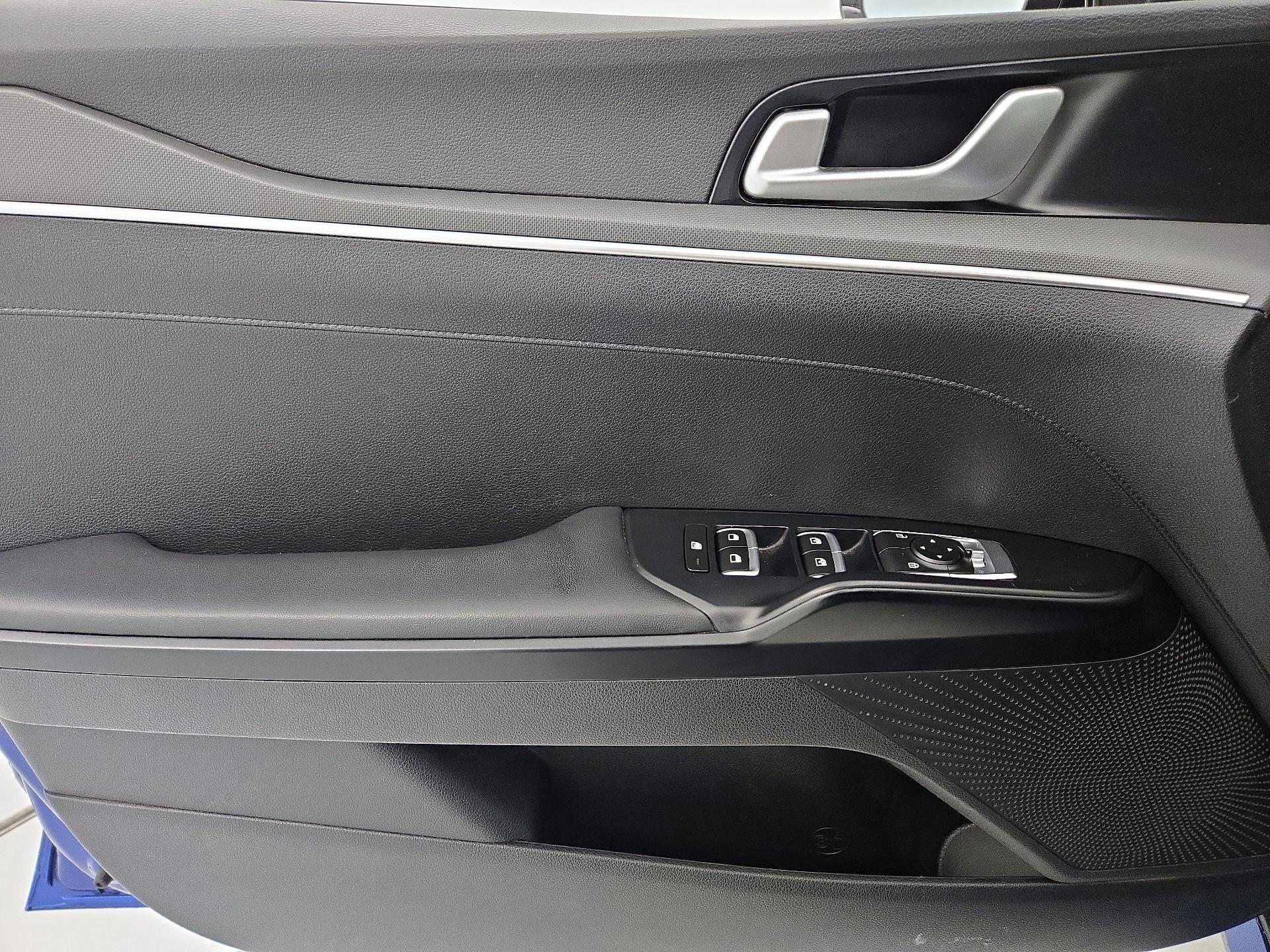 Thumbnail: 2022 Kia K5 - 12