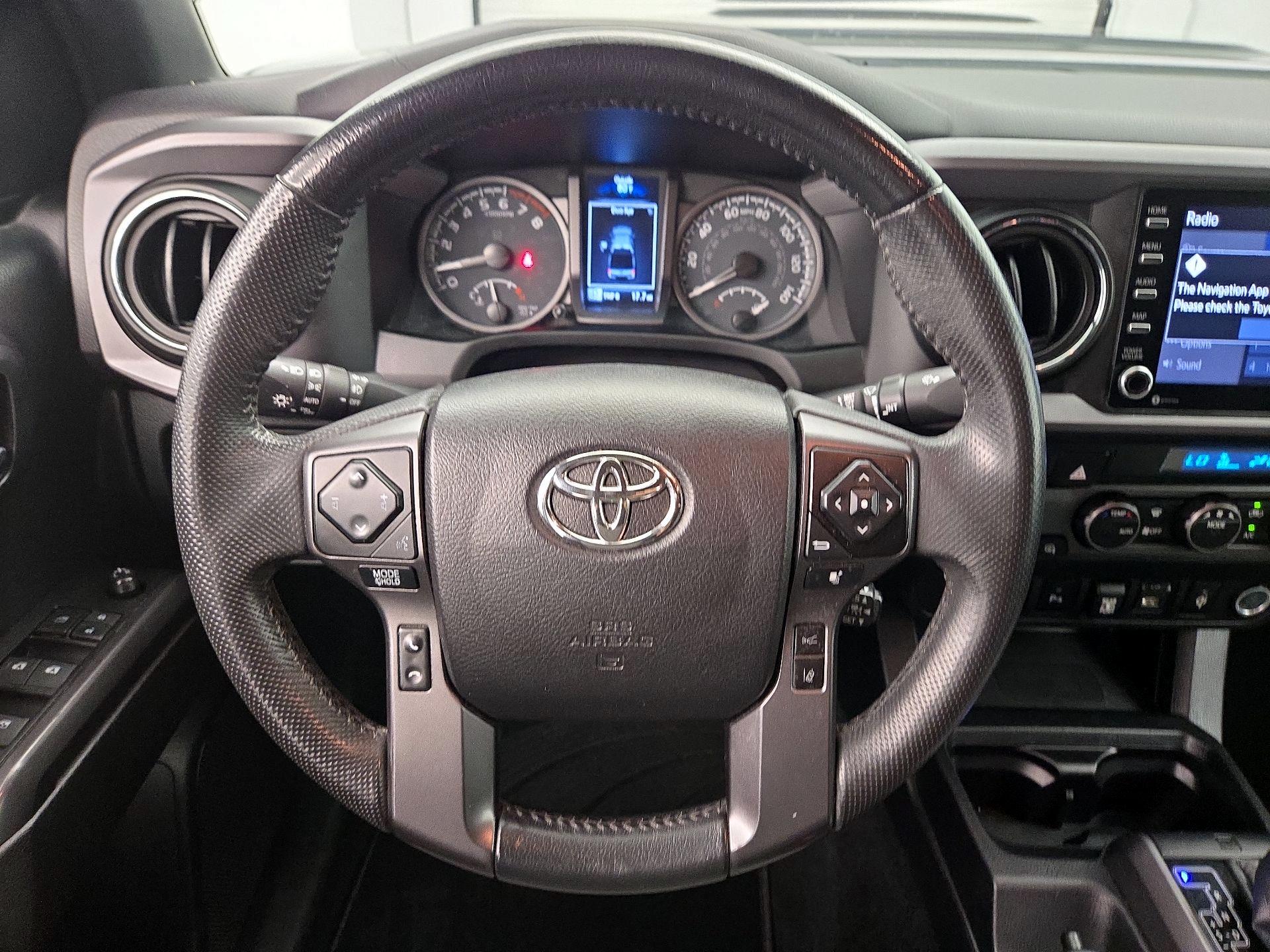 Thumbnail: 2021 Toyota Tacoma - 10