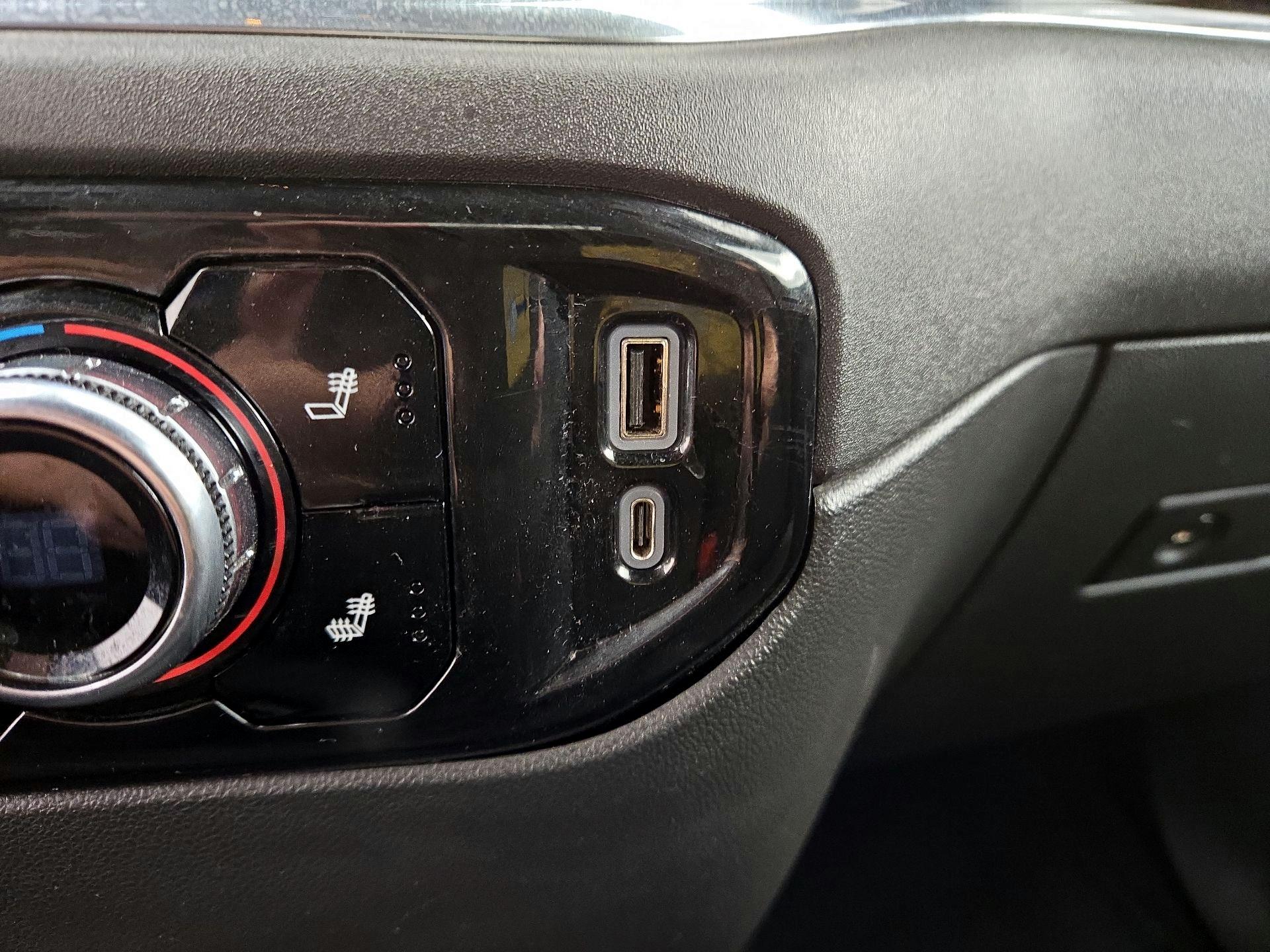 Thumbnail: 2022 GMC Sierra 1500 - 19