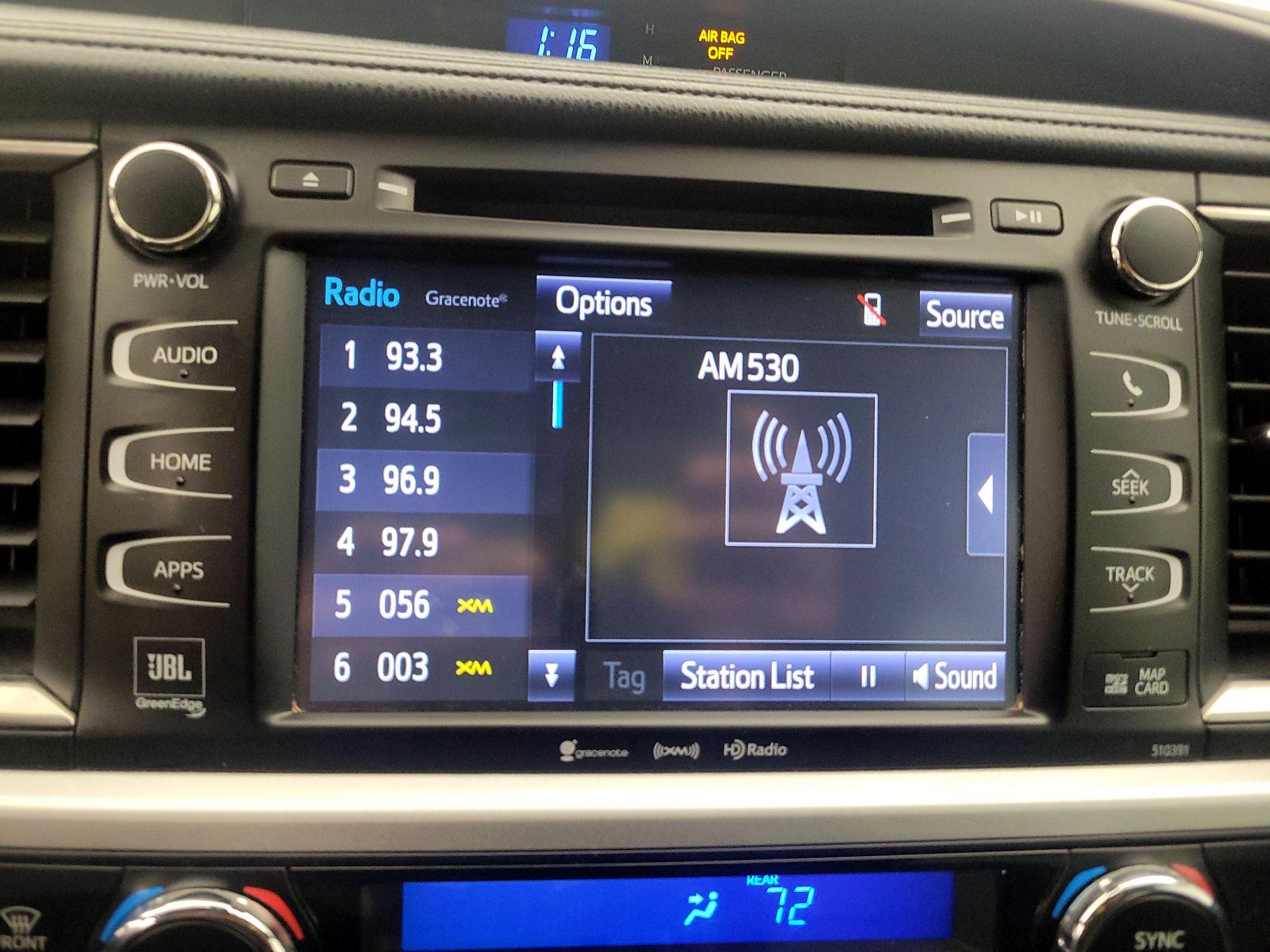 Thumbnail: 2019 Toyota Highlander - 15