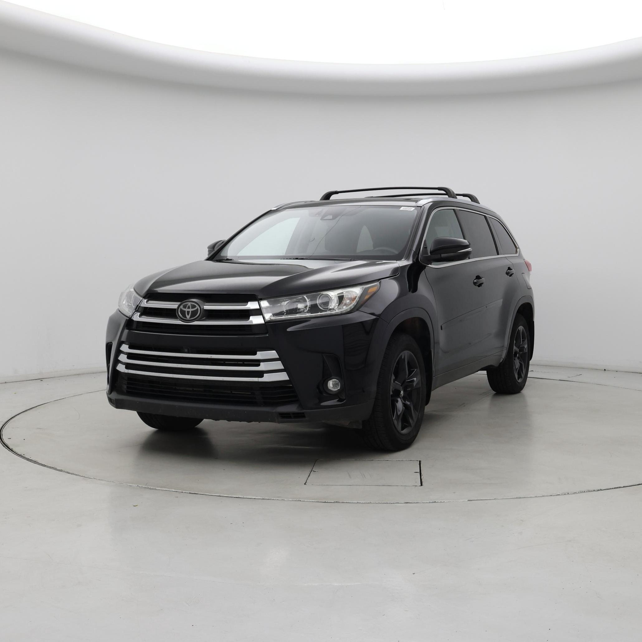 Thumbnail: 2019 Toyota Highlander - 4
