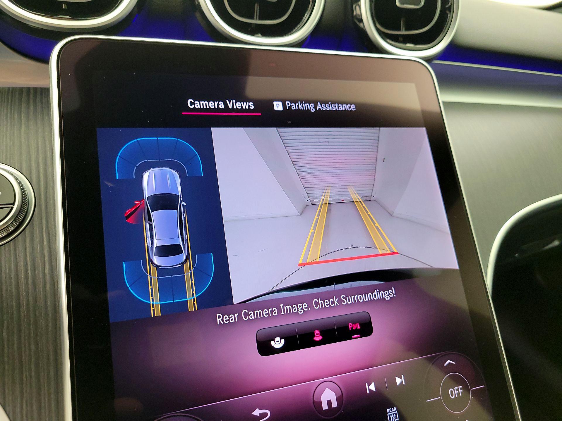 Thumbnail: 2025 Mercedes-Benz C-Class - 14