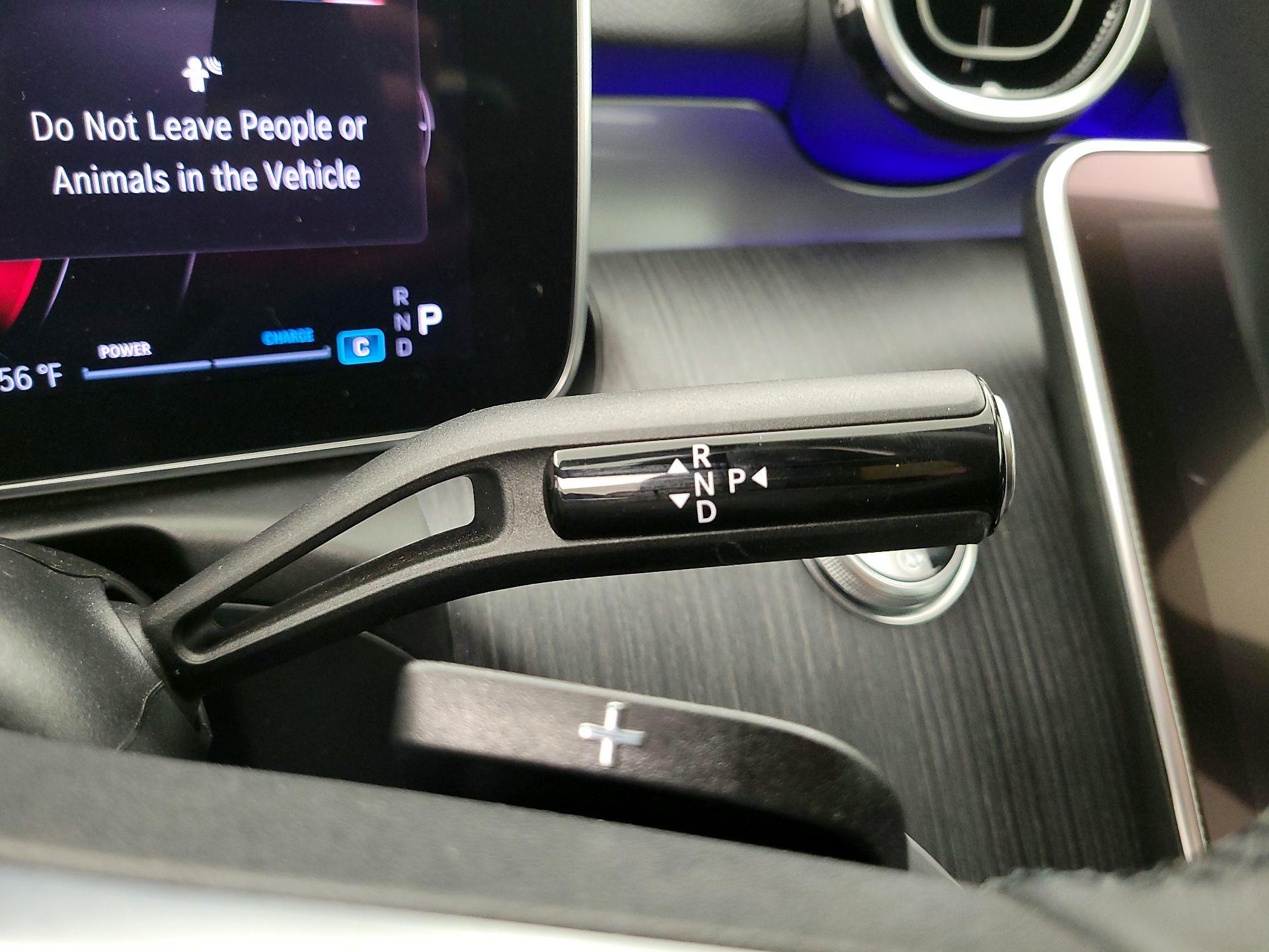 Thumbnail: 2025 Mercedes-Benz C-Class - 17