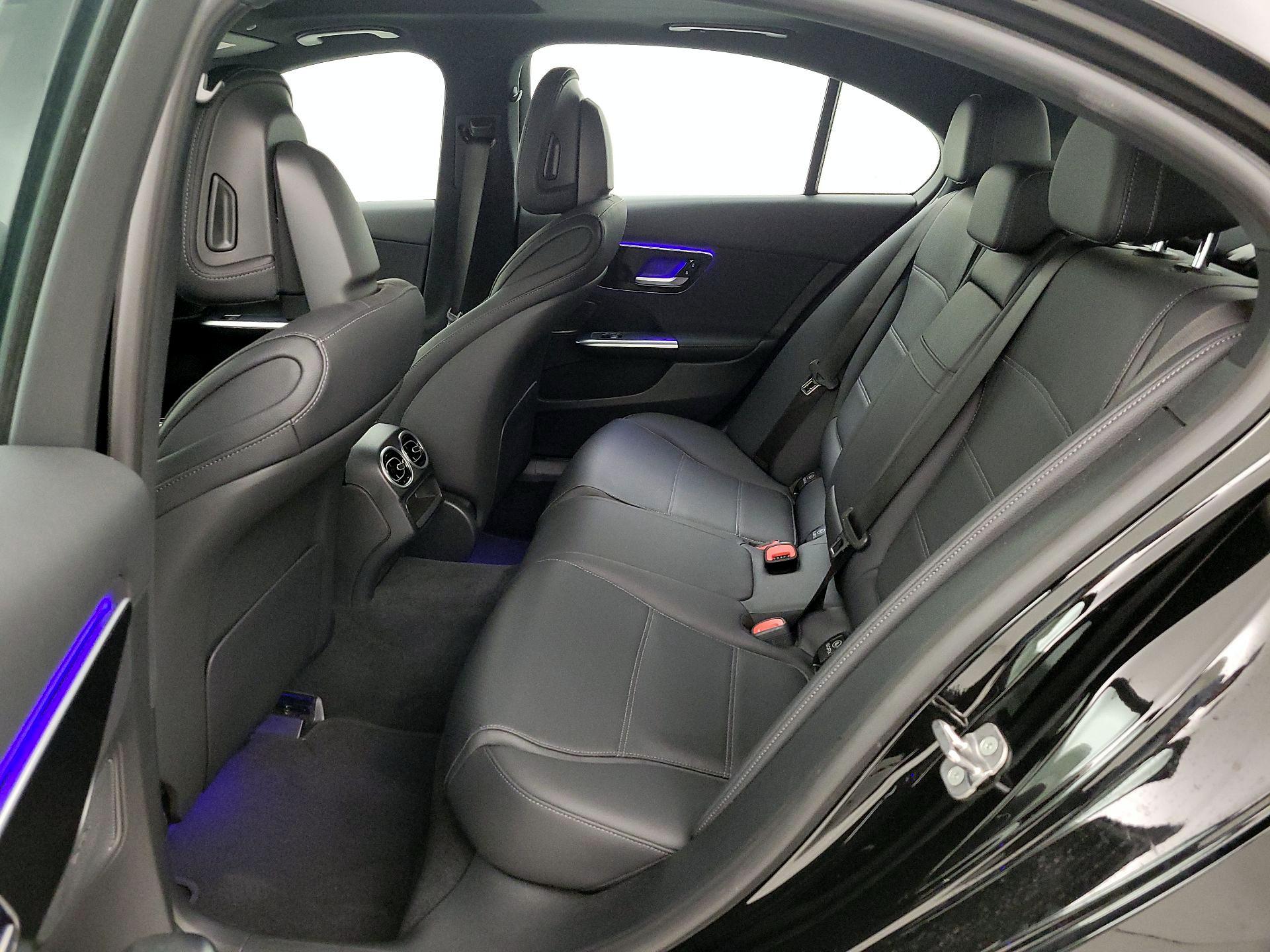 Thumbnail: 2025 Mercedes-Benz C-Class - 20