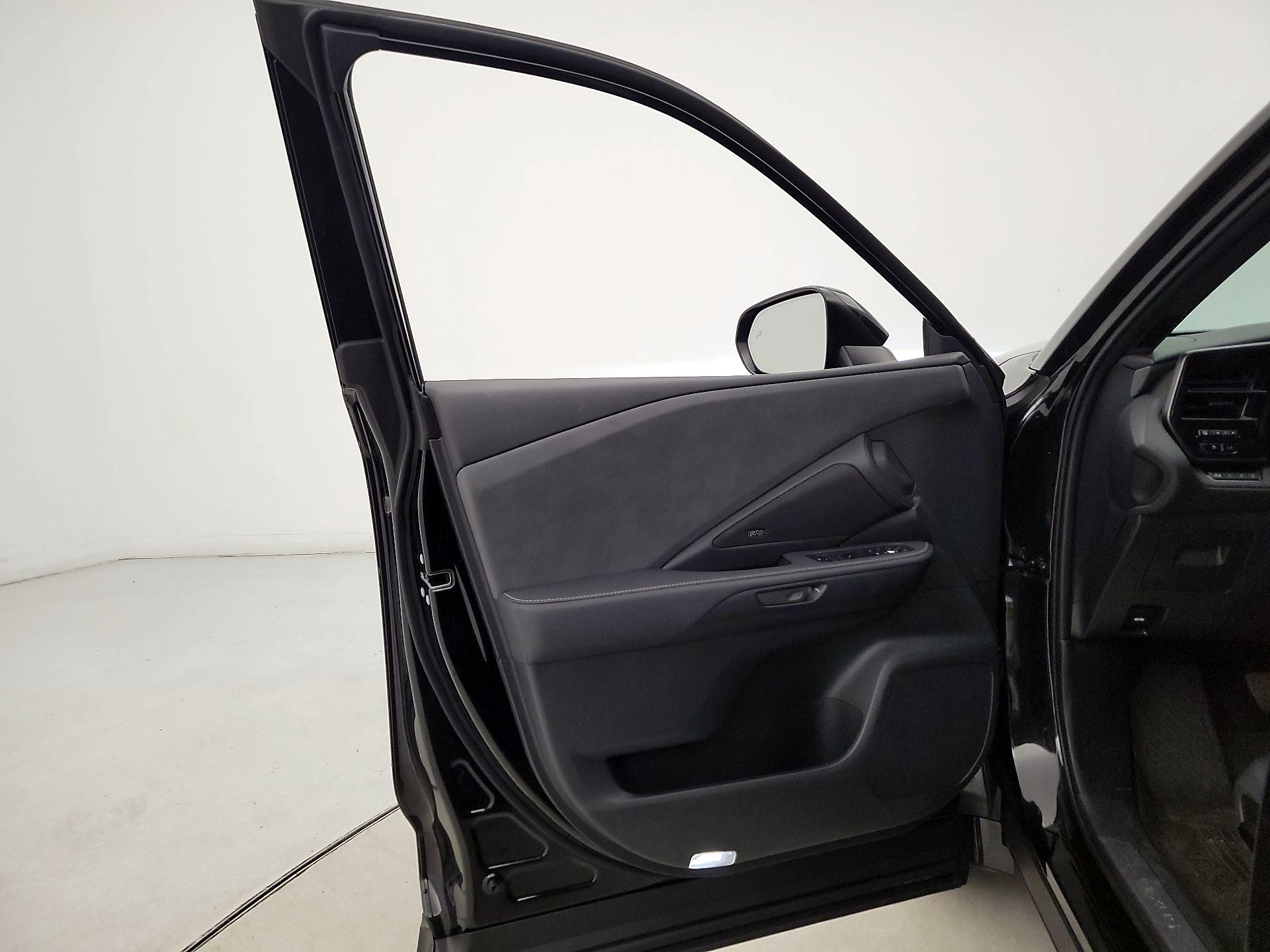 Thumbnail: 2025 Lexus TX - 12