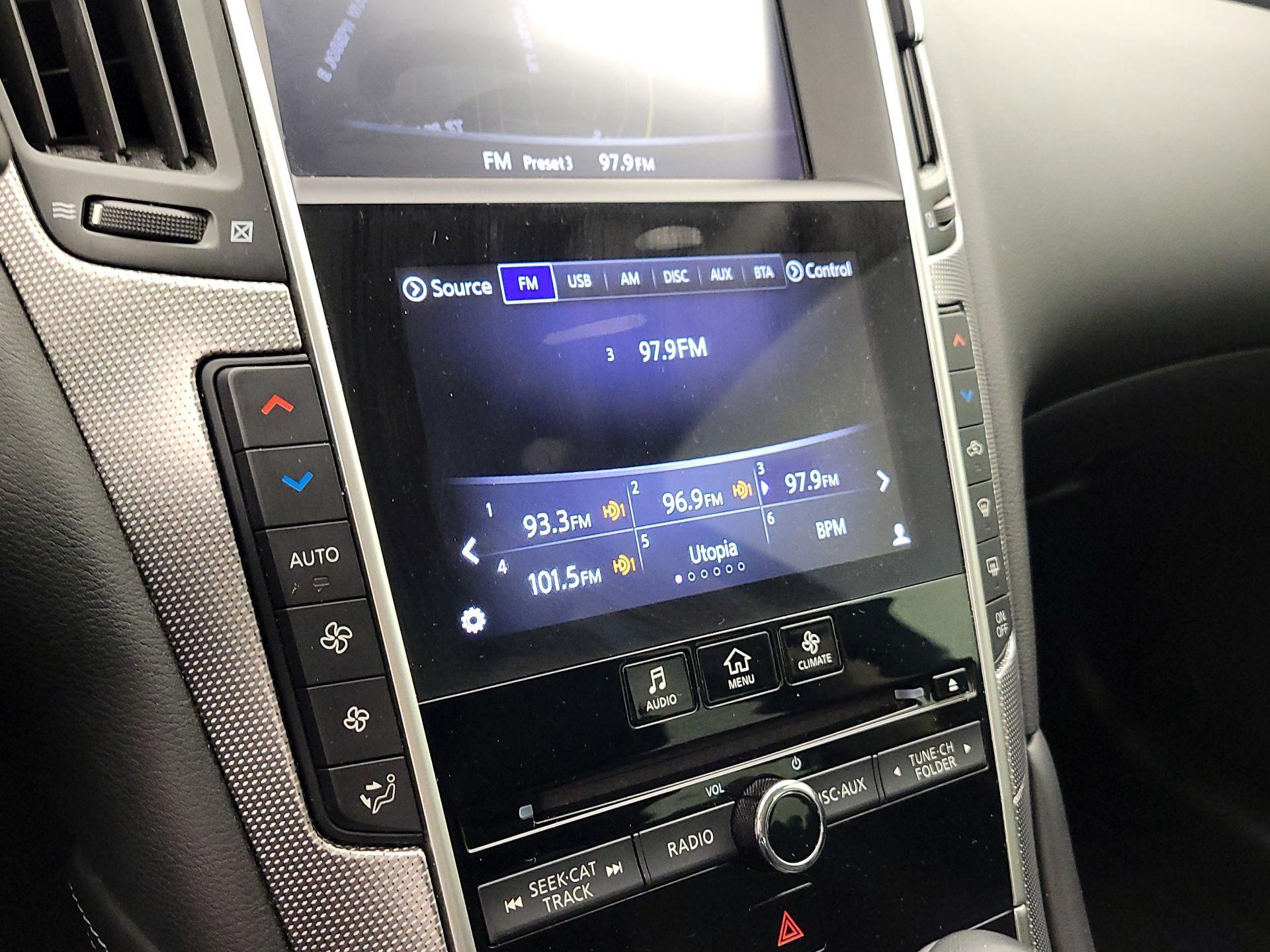 Thumbnail: 2017 INFINITI Q50 - 16