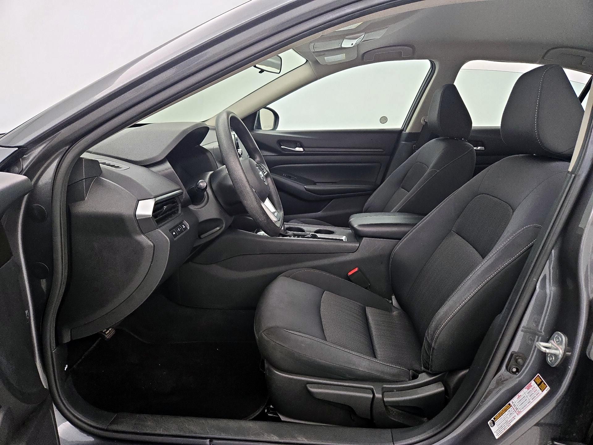 Thumbnail: 2021 Nissan Altima - 11