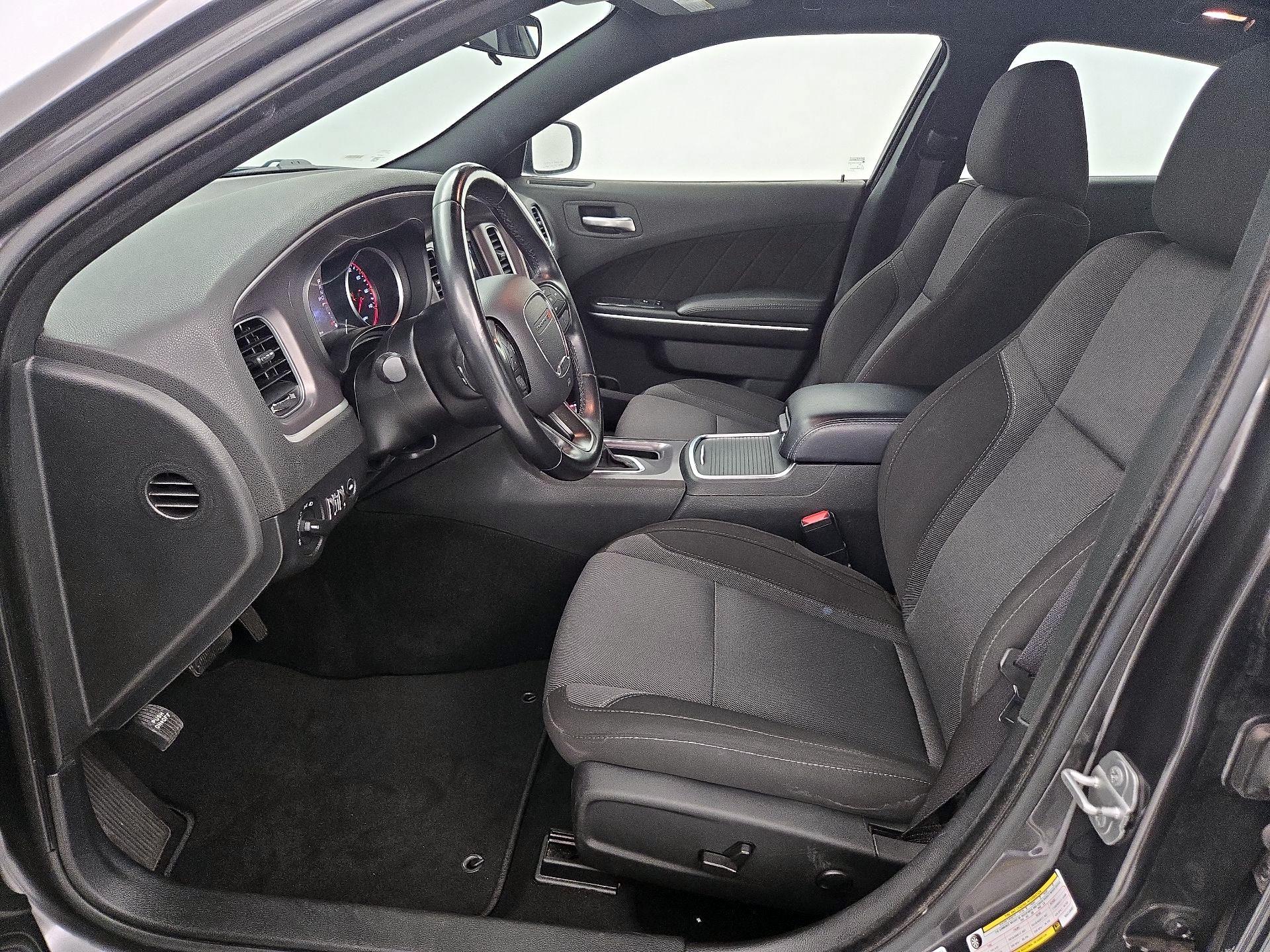 Thumbnail: 2022 Dodge Charger - 11