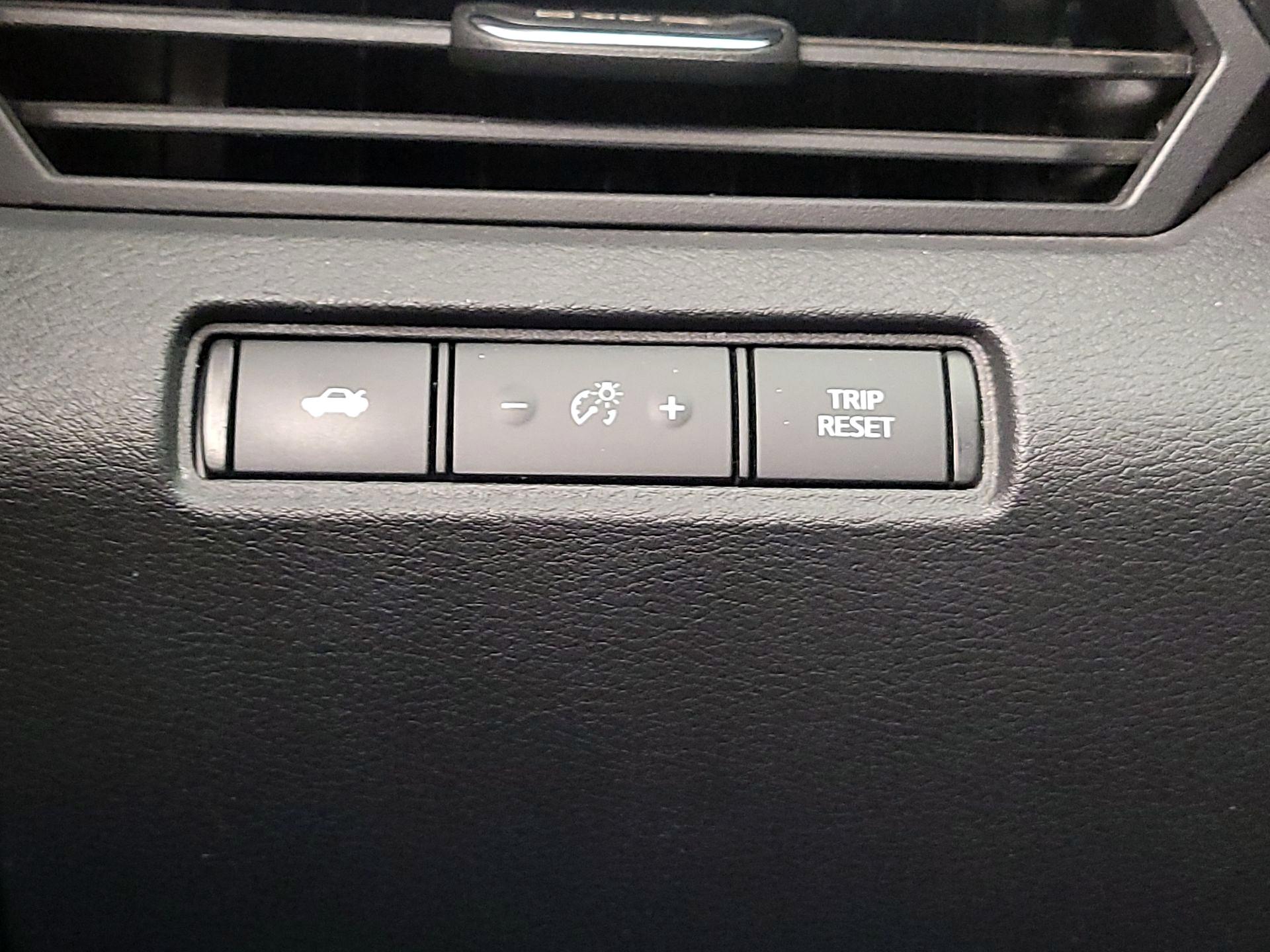 Thumbnail: 2021 Nissan Altima - 13