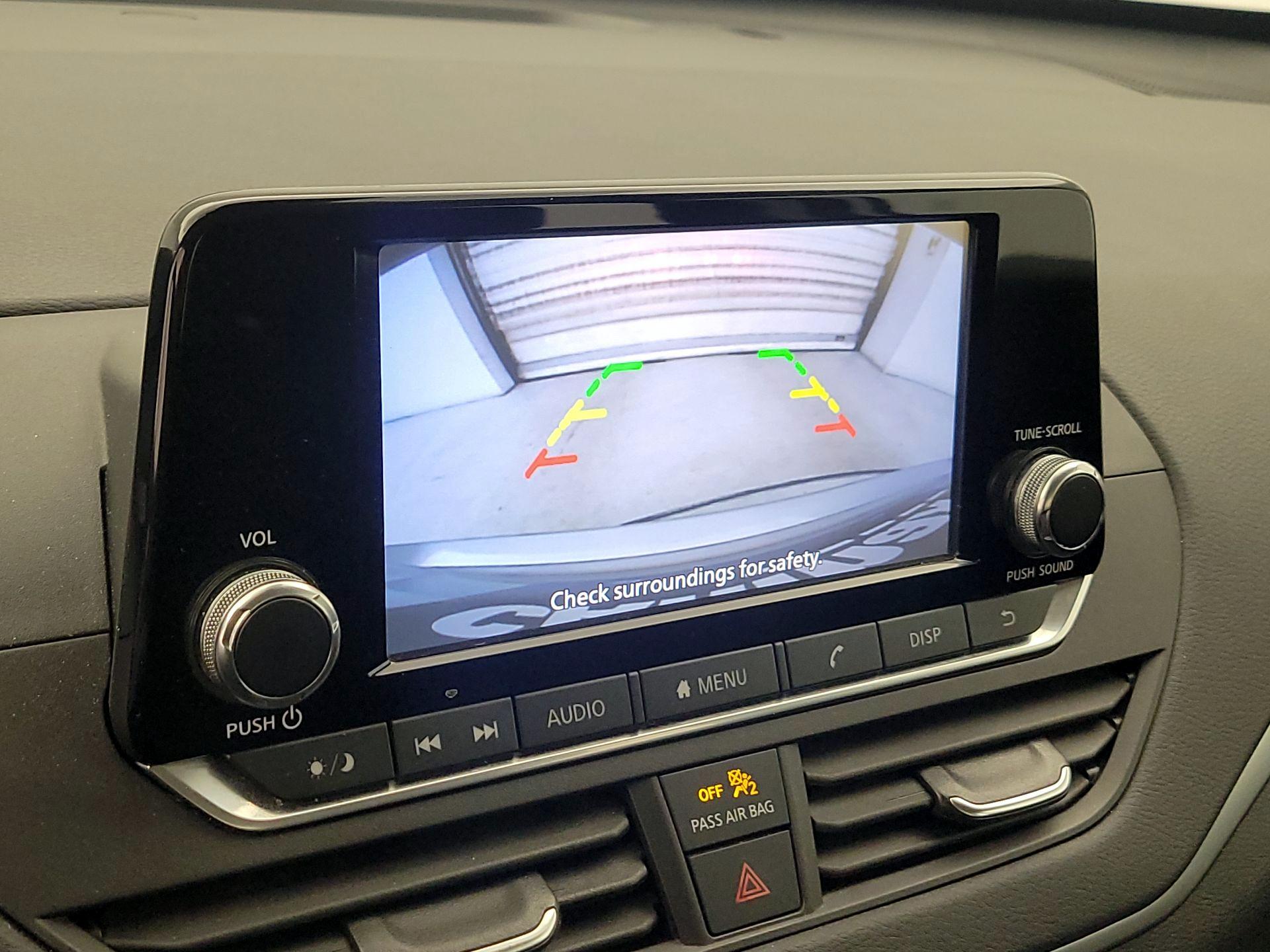 Thumbnail: 2021 Nissan Altima - 14