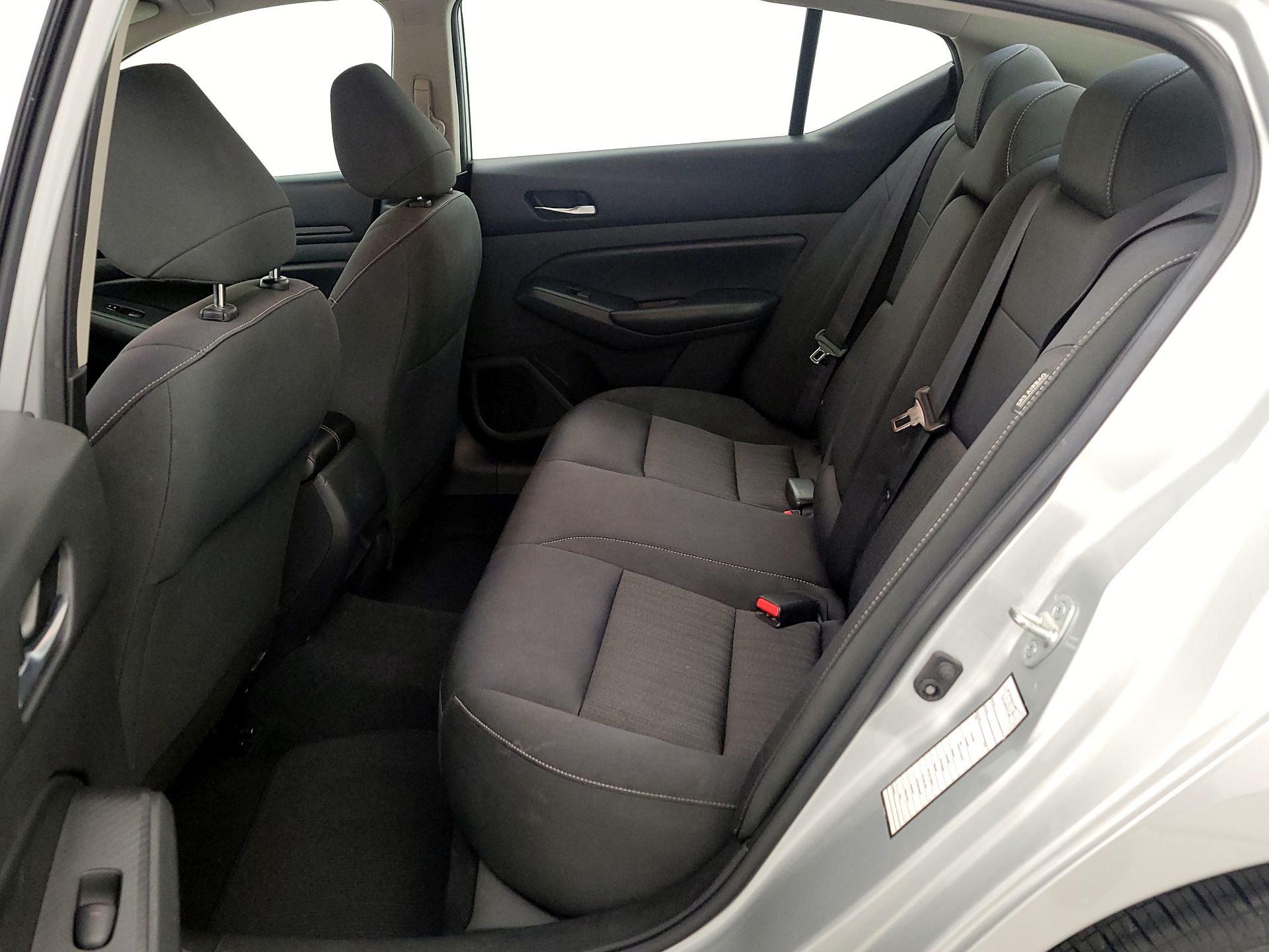 Thumbnail: 2021 Nissan Altima - 19