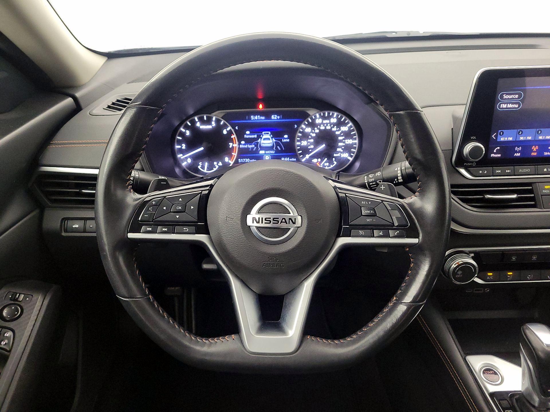 Thumbnail: 2021 Nissan Altima - 10