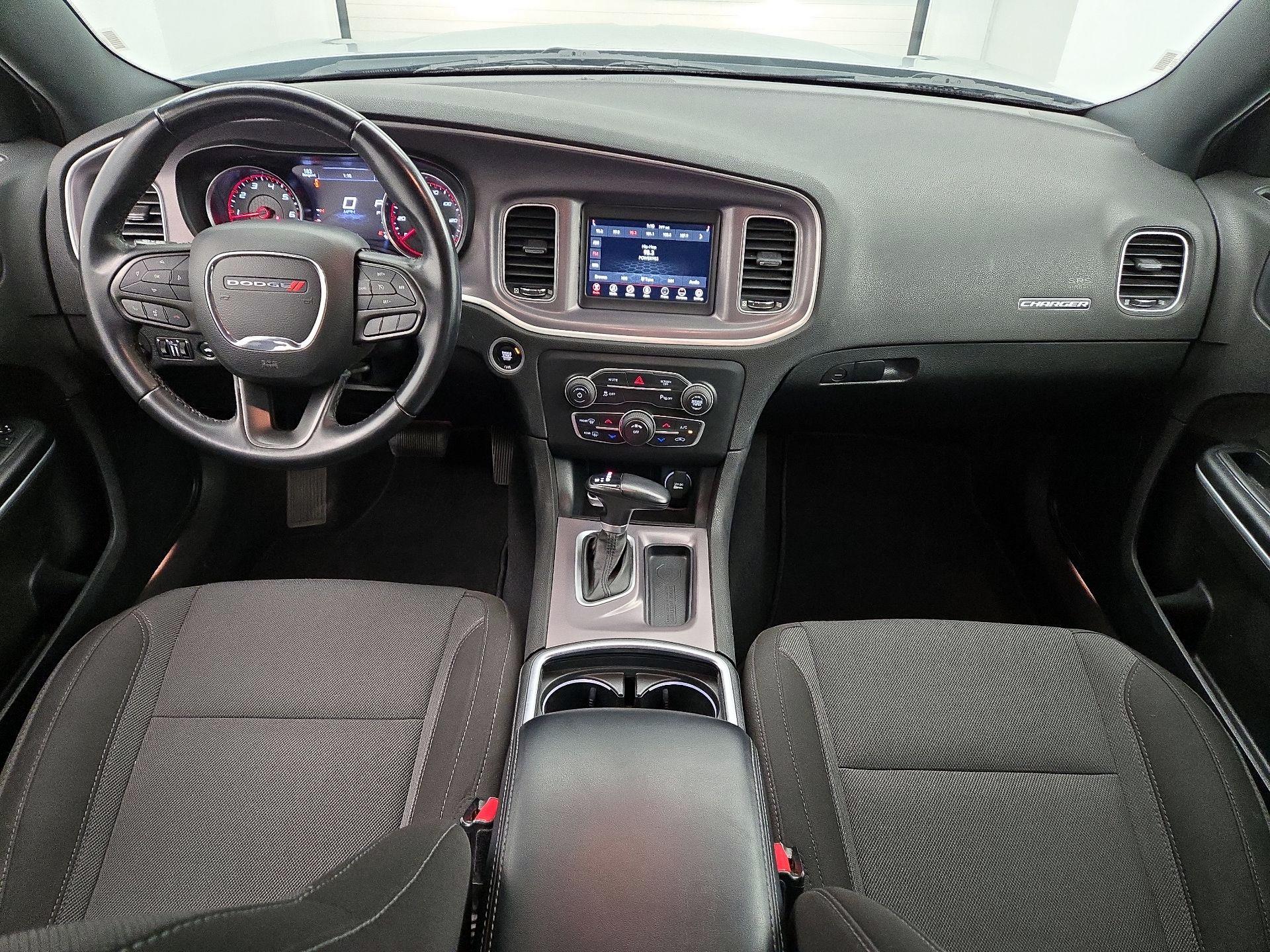 Thumbnail: 2022 Dodge Charger - 9