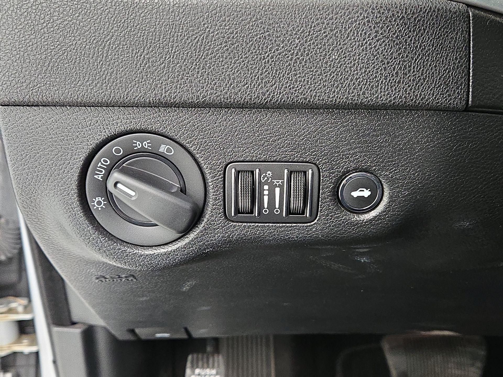 Thumbnail: 2022 Dodge Charger - 13