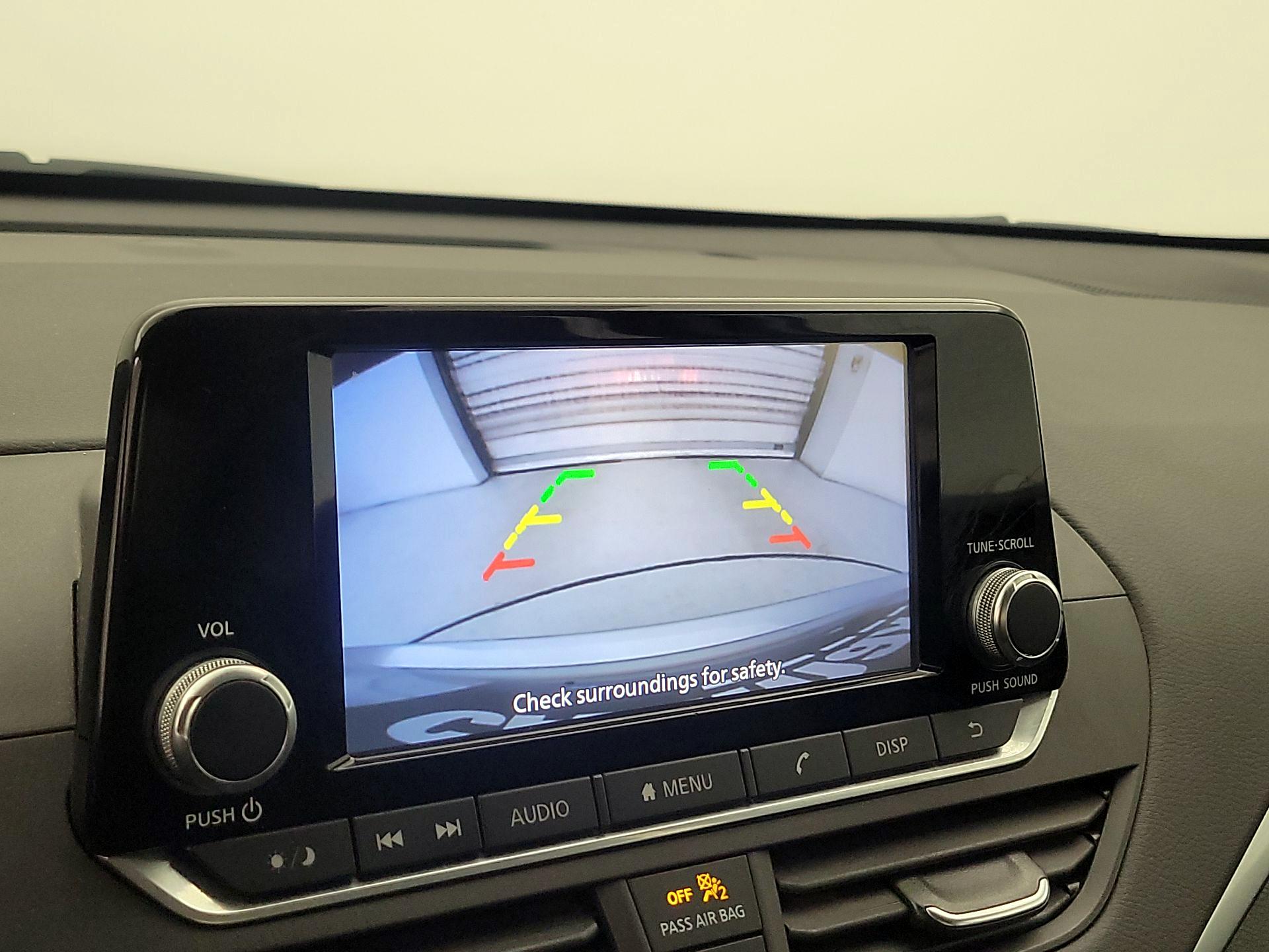 Thumbnail: 2021 Nissan Altima - 14