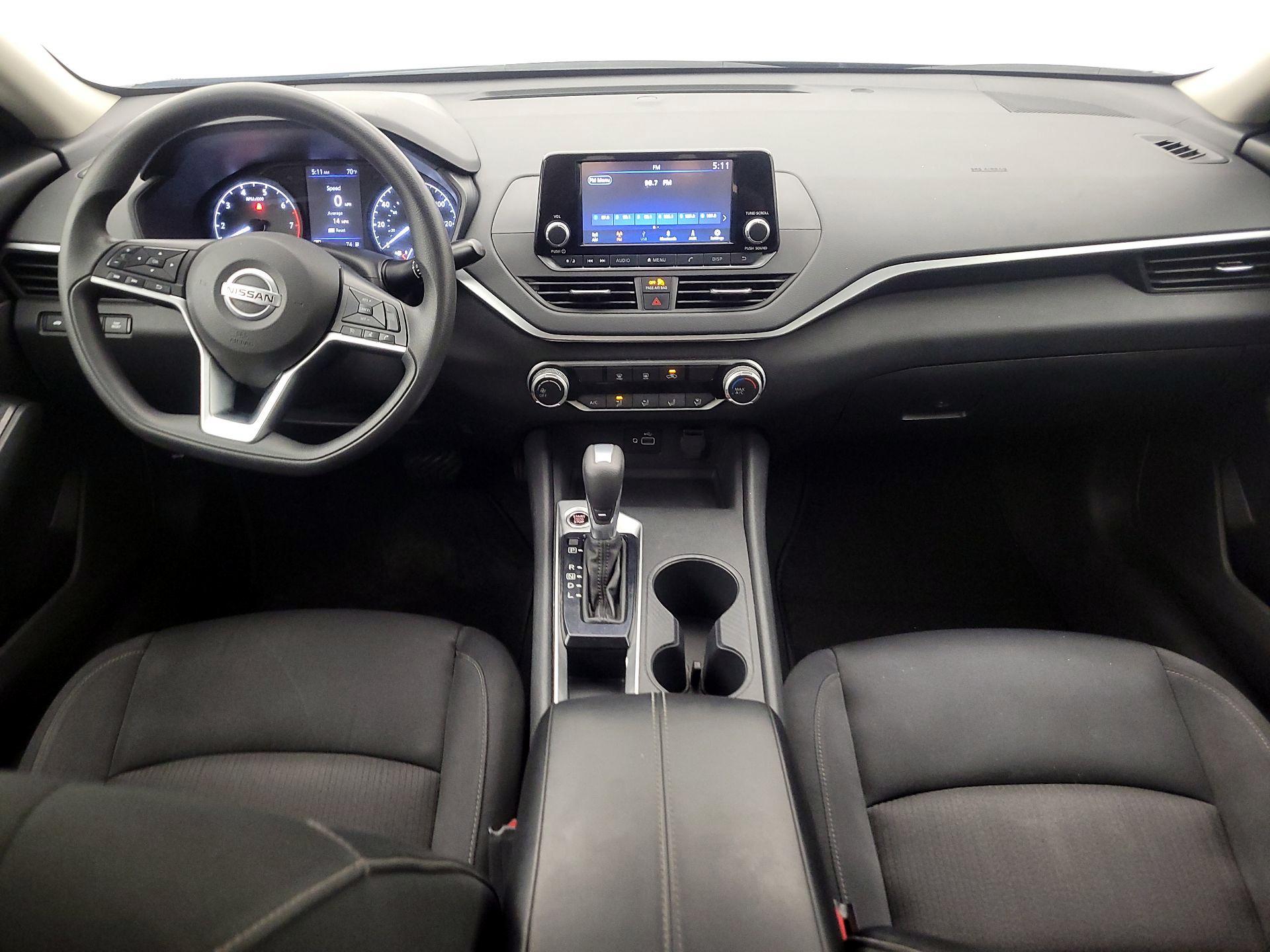 Thumbnail: 2021 Nissan Altima - 9