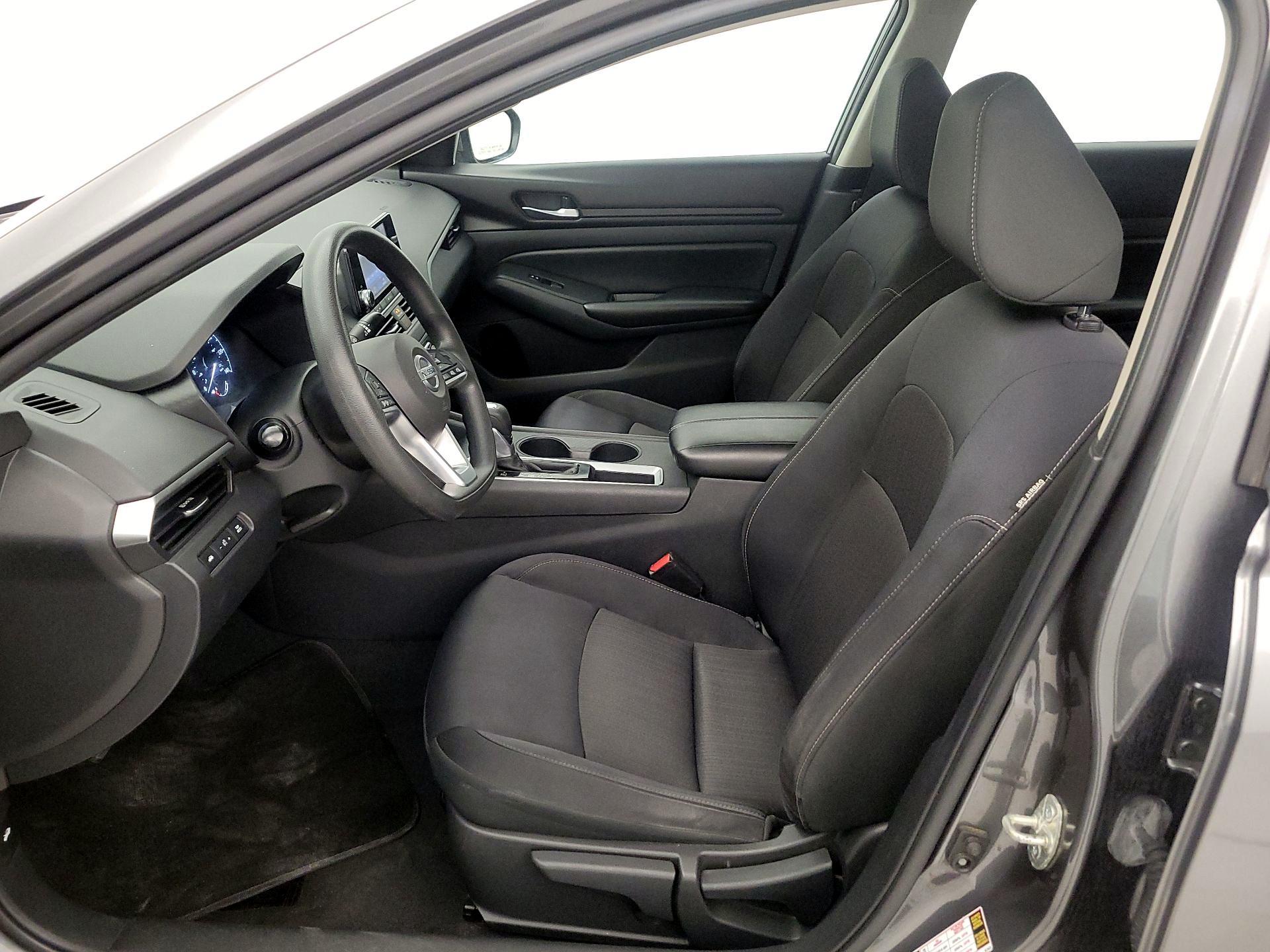 Thumbnail: 2021 Nissan Altima - 11