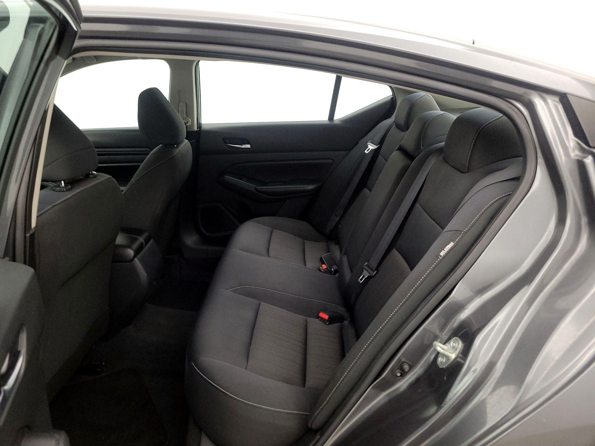 Thumbnail: 2021 Nissan Altima - 19