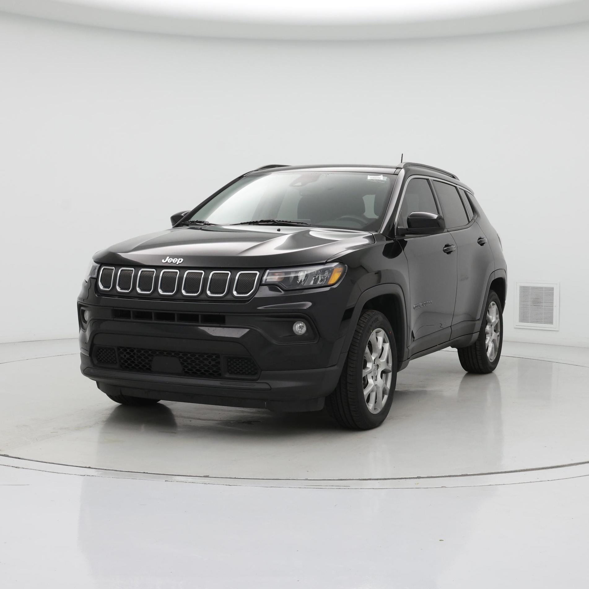 Thumbnail: 2022 Jeep Compass - 4