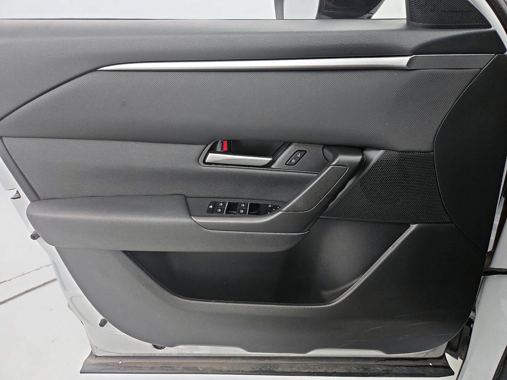 Thumbnail: 2023 Mazda CX-50 - 12