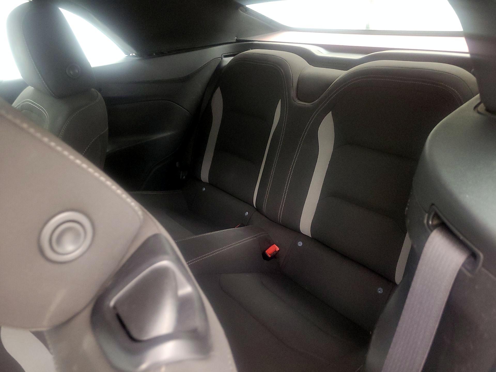 Thumbnail: 2020 Chevrolet Camaro - 18