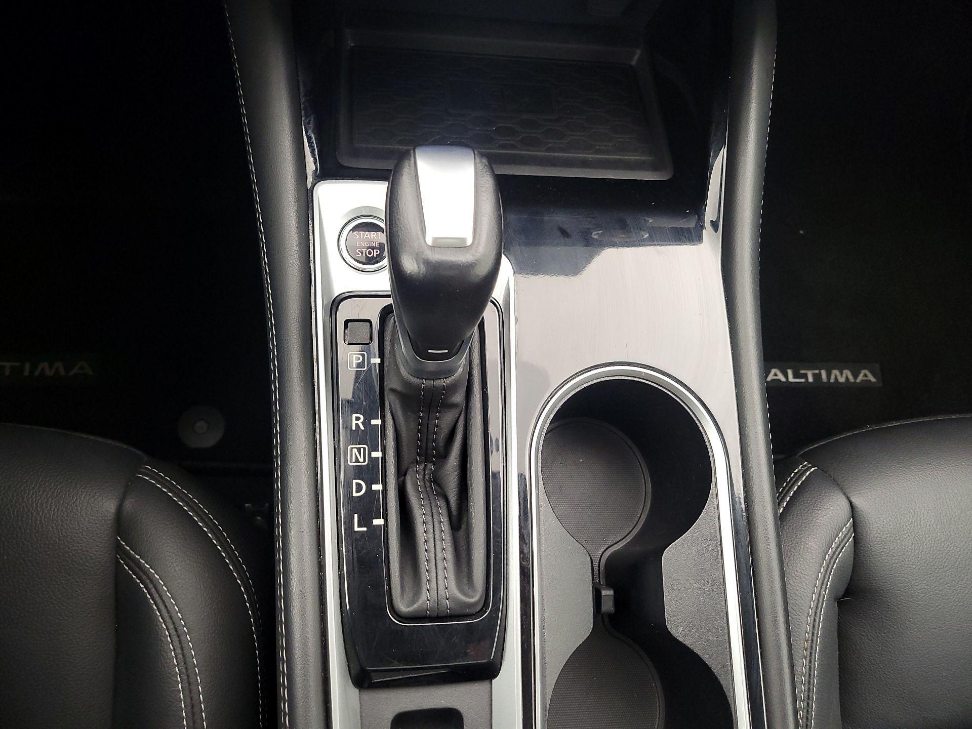 Thumbnail: 2023 Nissan Altima - 18