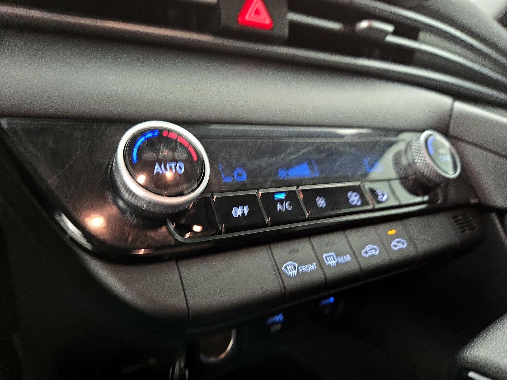 Thumbnail: 2023 Hyundai Elantra - 16